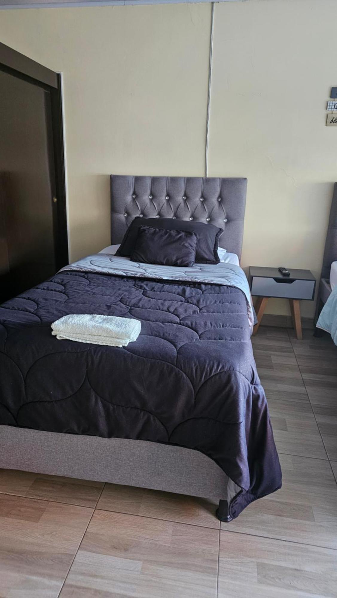 Habitación Doble Estándar con baño compartido
