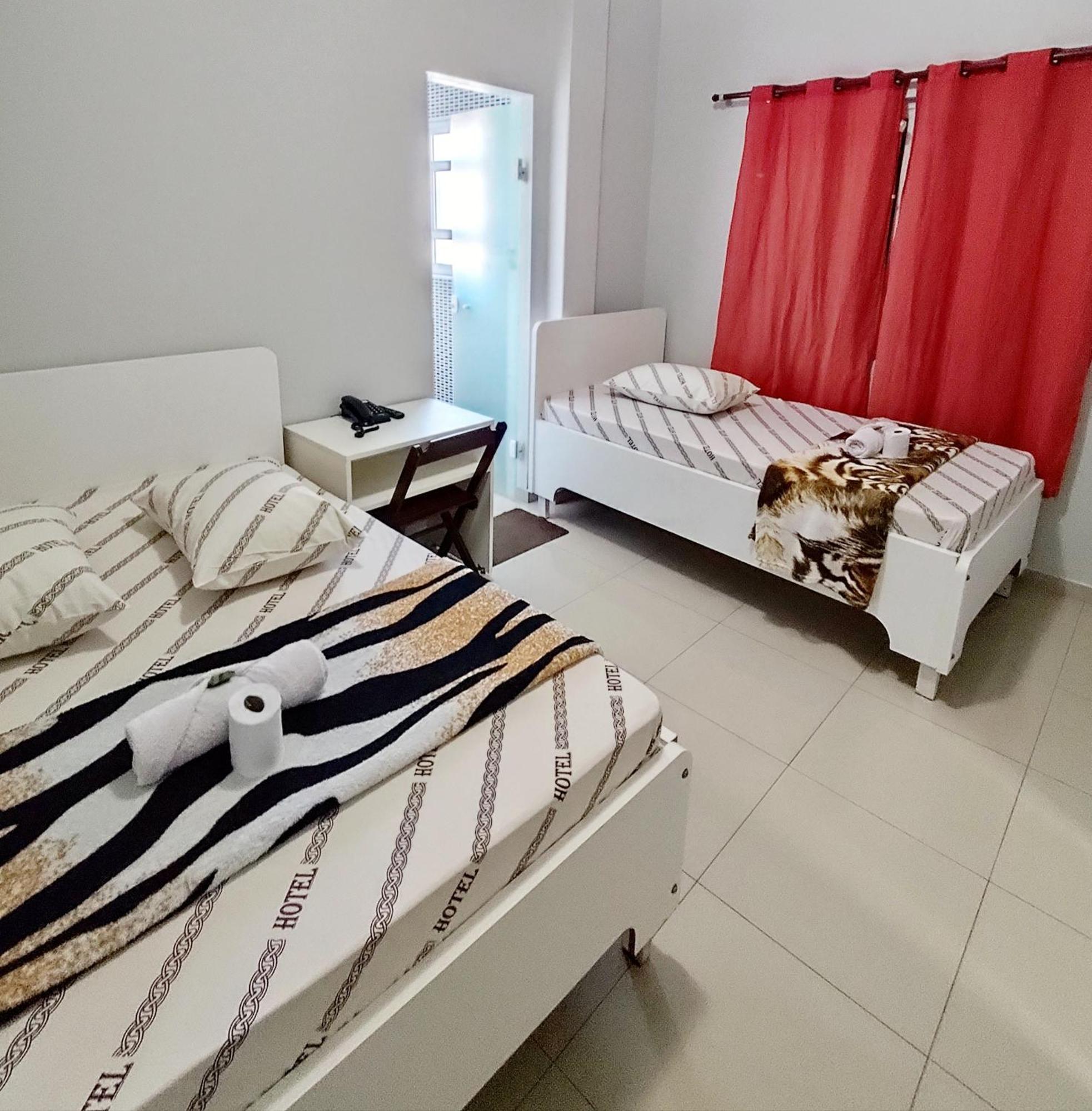 Quarto Duplo Família
