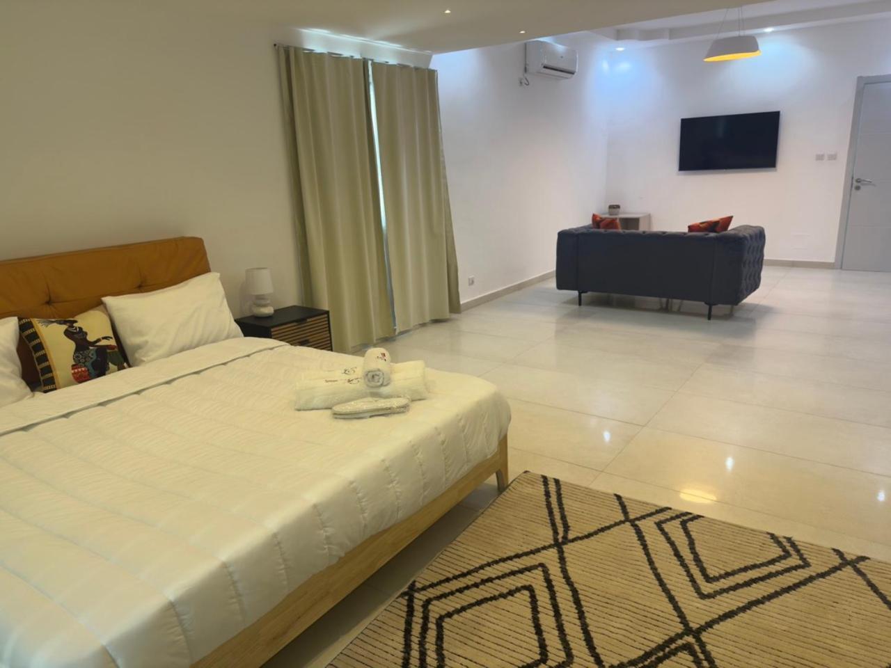 Suite with Garden View