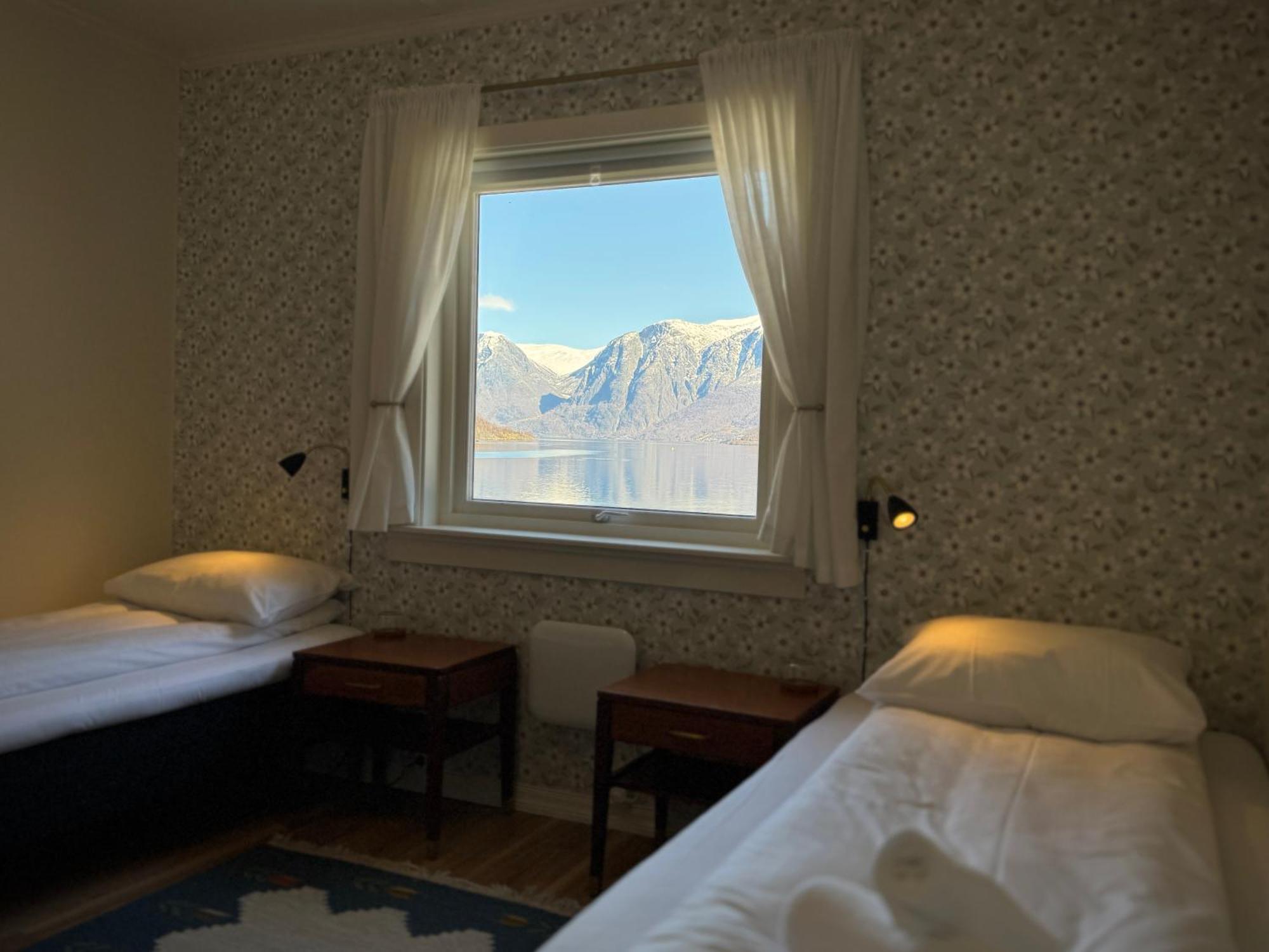 Twin Room with Sea View
