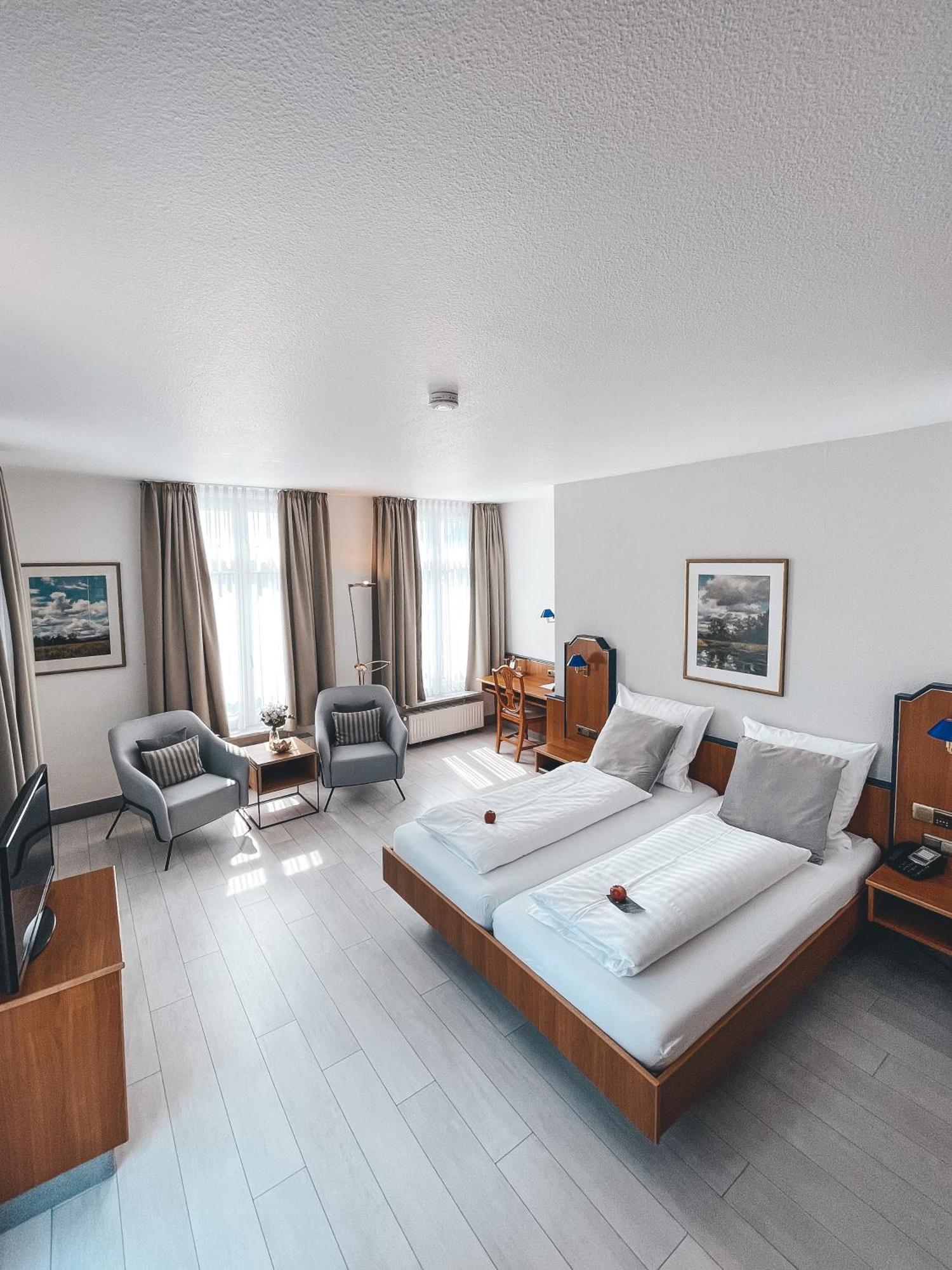 Doppelzimmer mit Balkon
