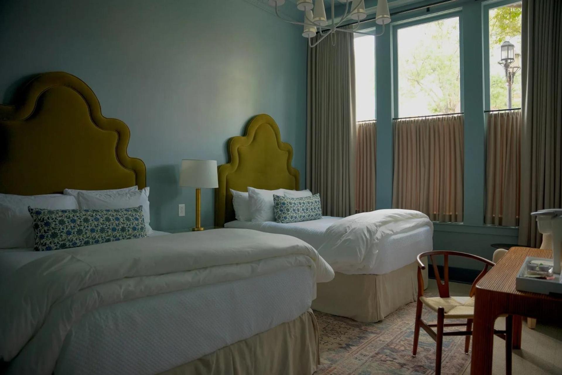 Deluxe Queen Room