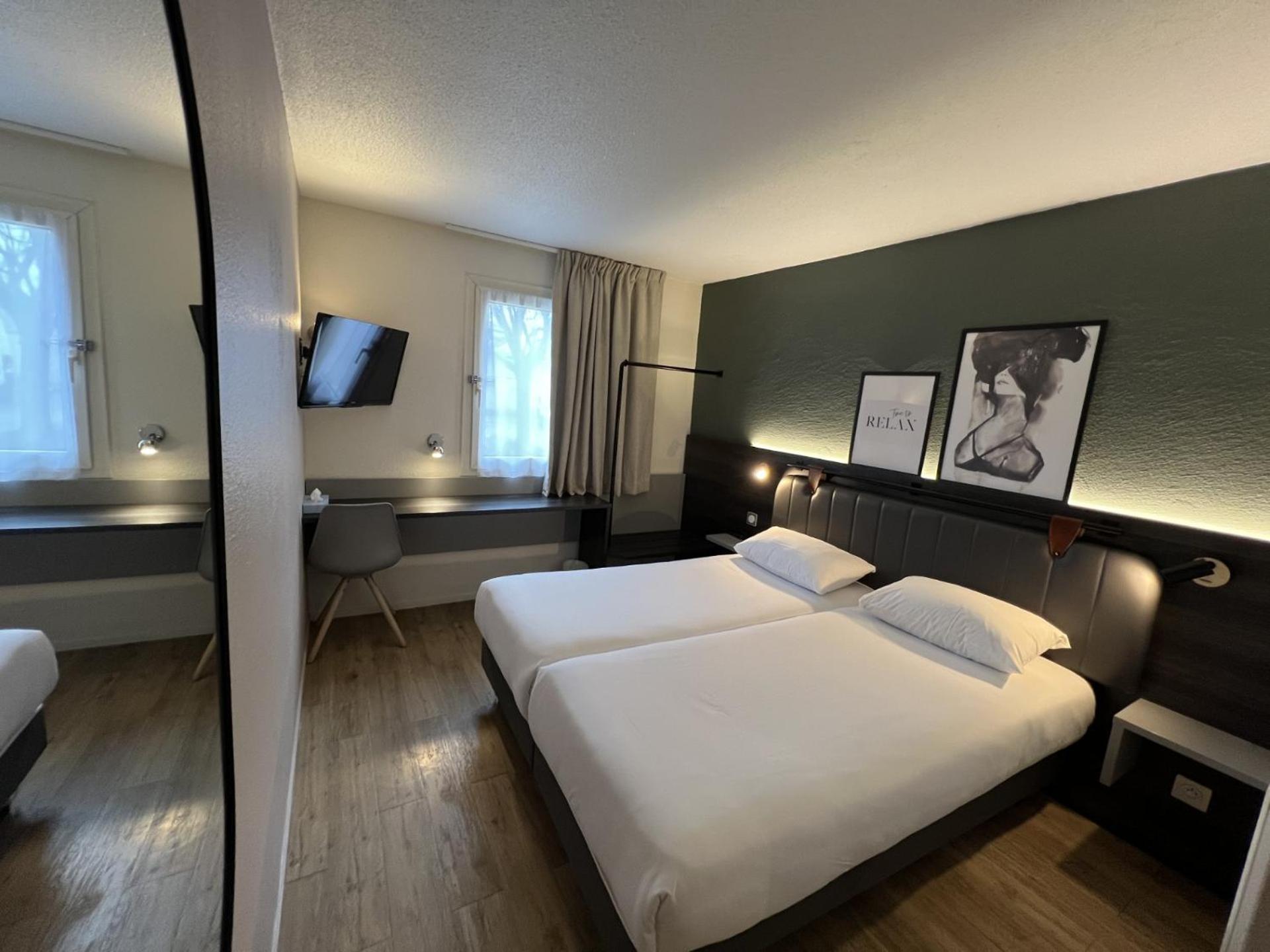 Standard Twin Room,1652751185:JPEG