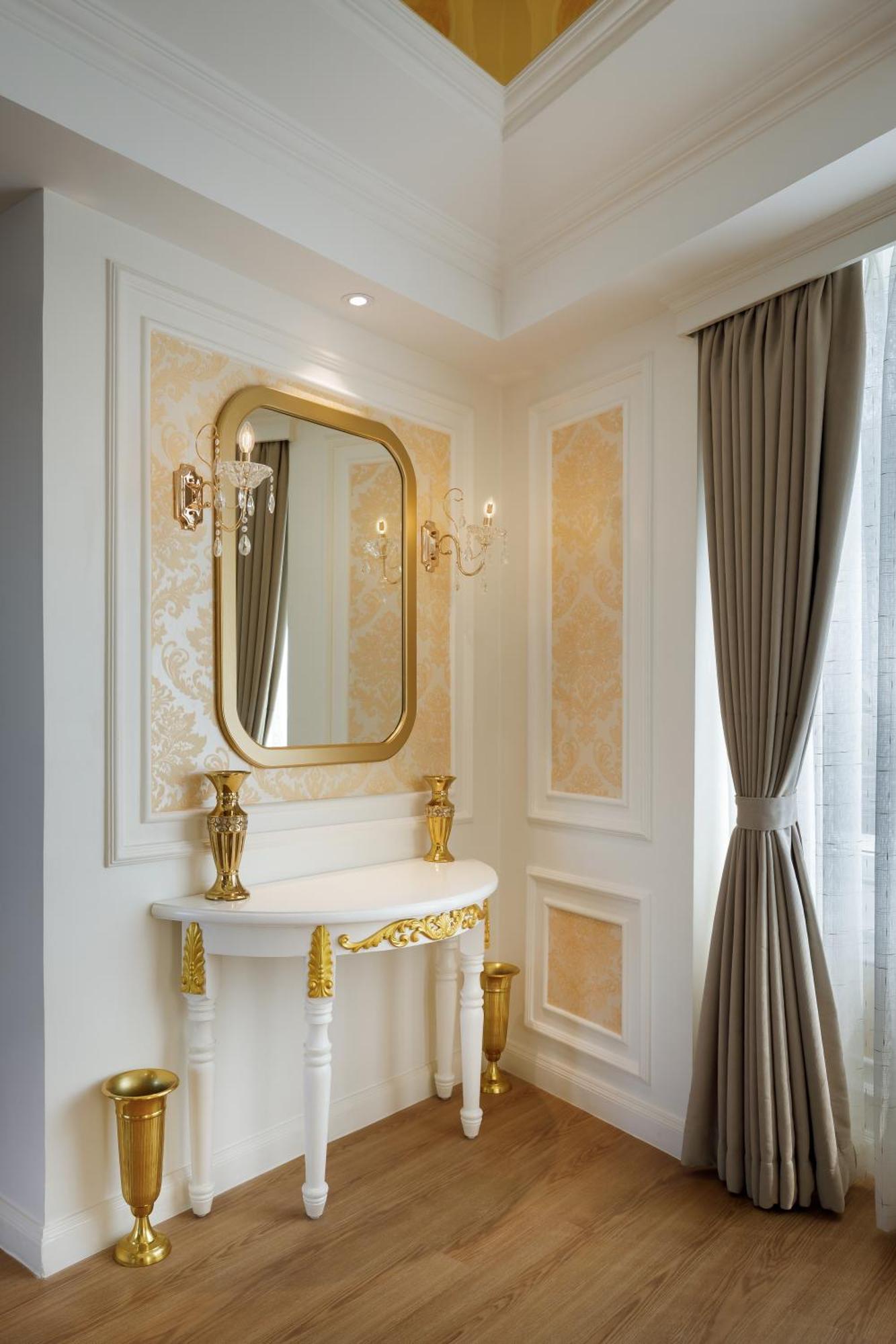 Royal Villa mit eigenem Pool