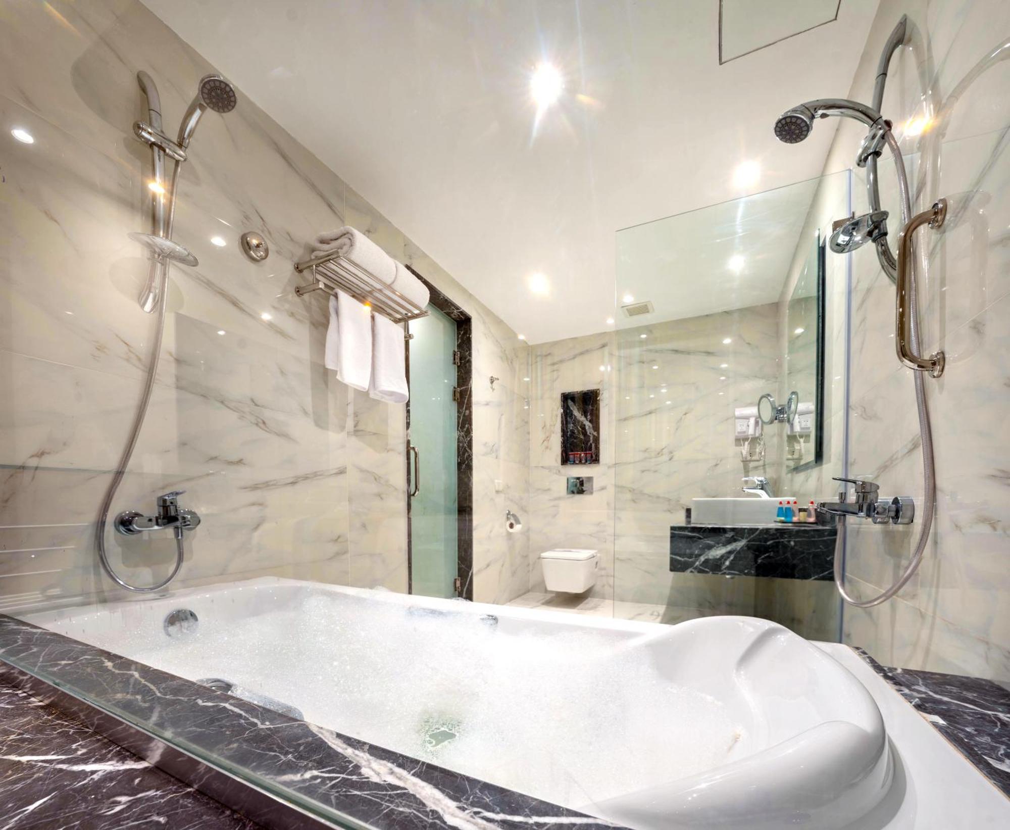 Deluxe Çift Kişilik Oda