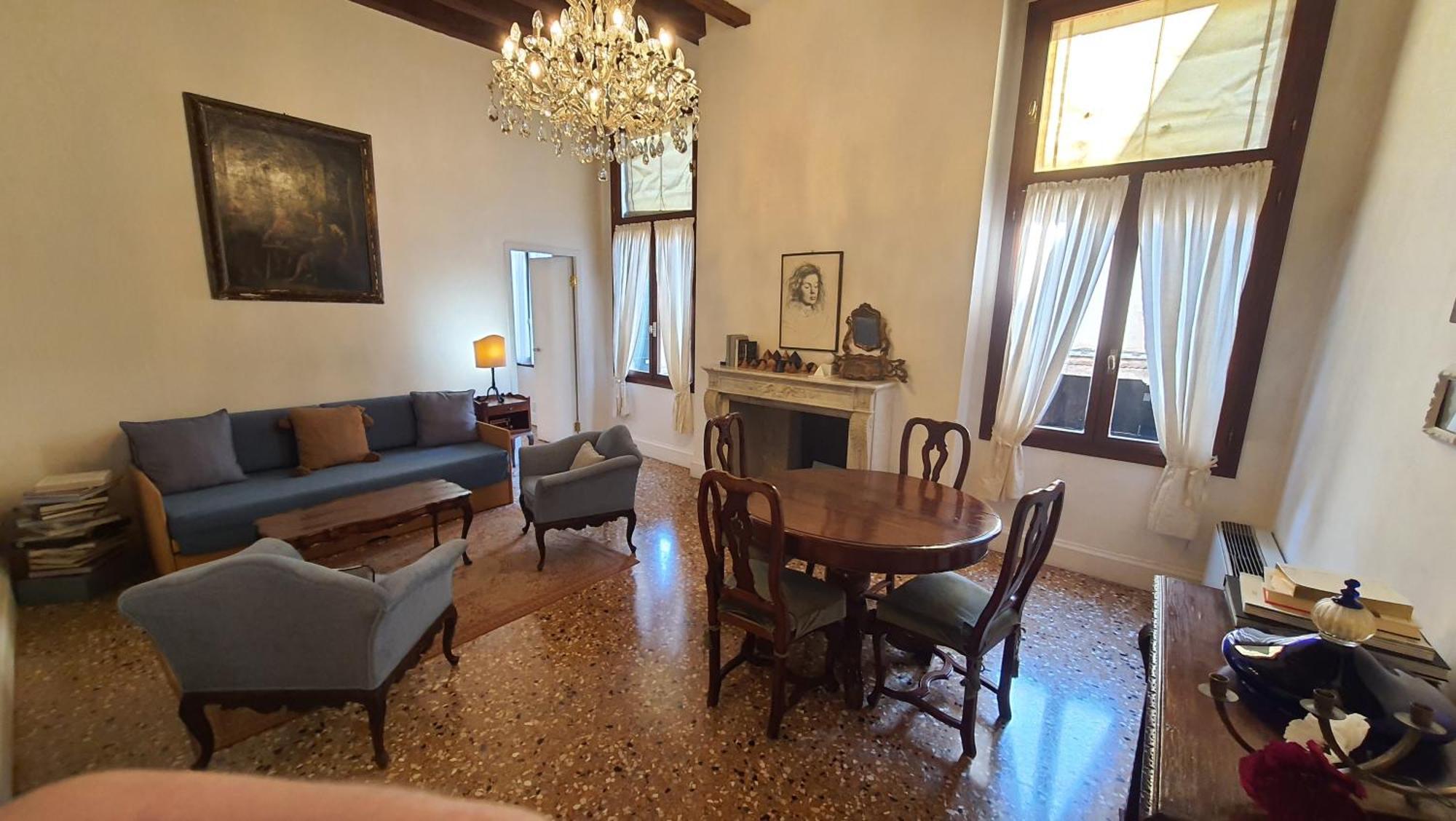 Apartamento de 2 dormitorios