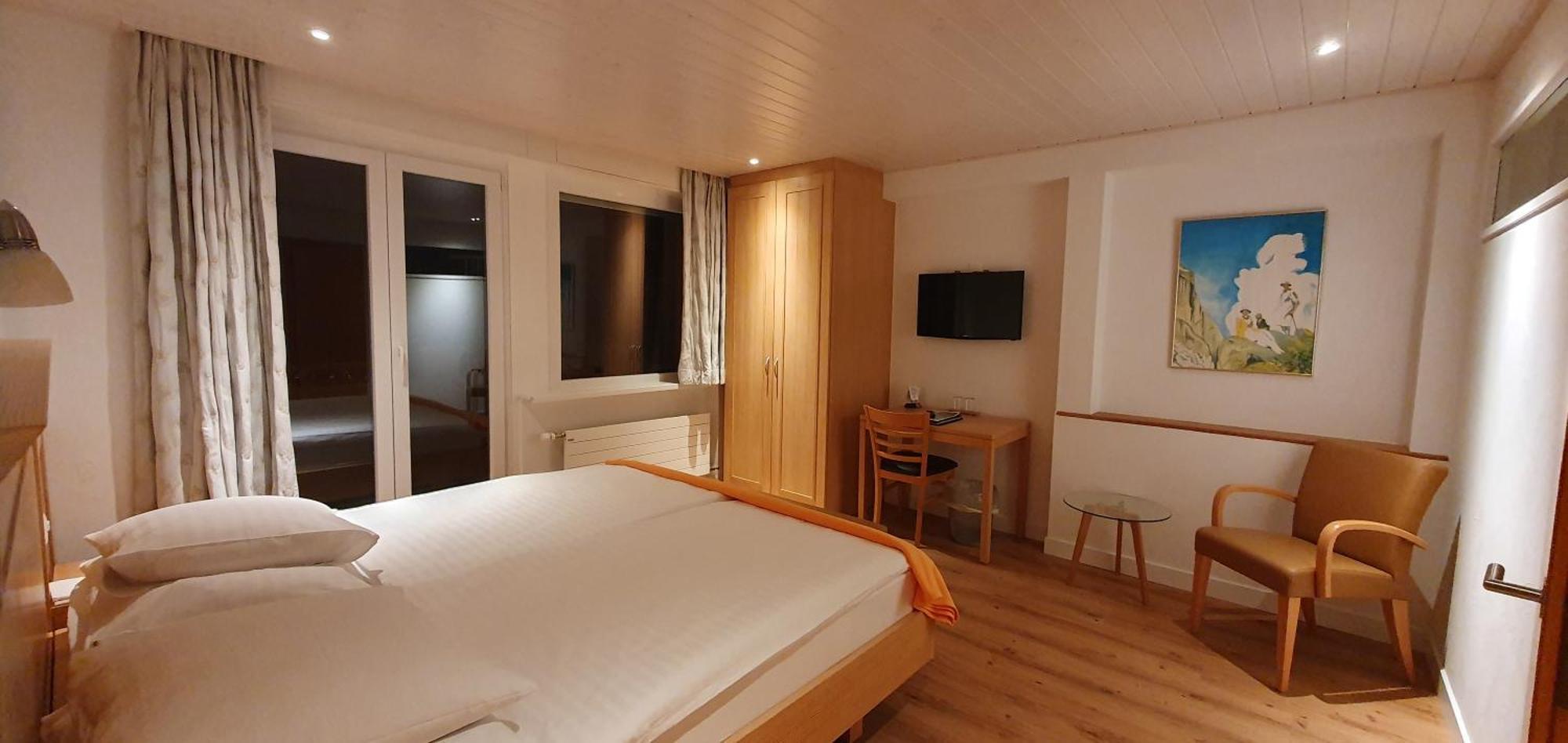 Superior Double Room Balcony Mountain View