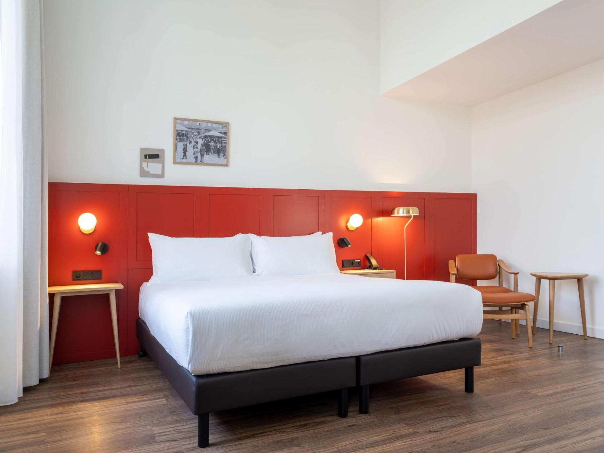 Deluxe Zimmer mit Kingsize-Bett