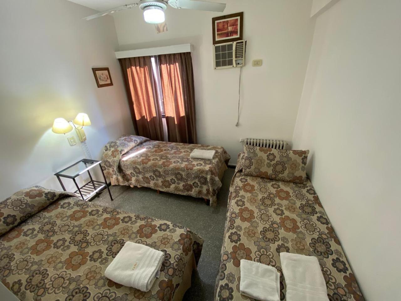 Habitación Triple Económica