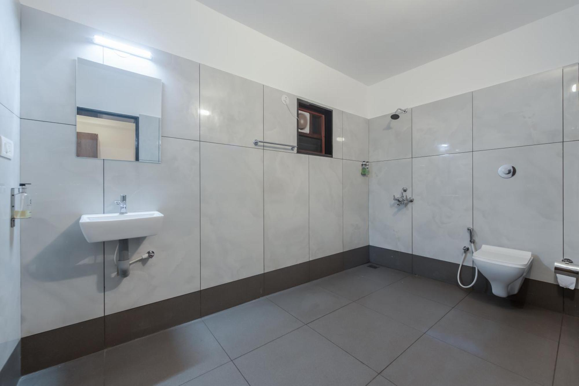 Double Room,1655435074:JPEG