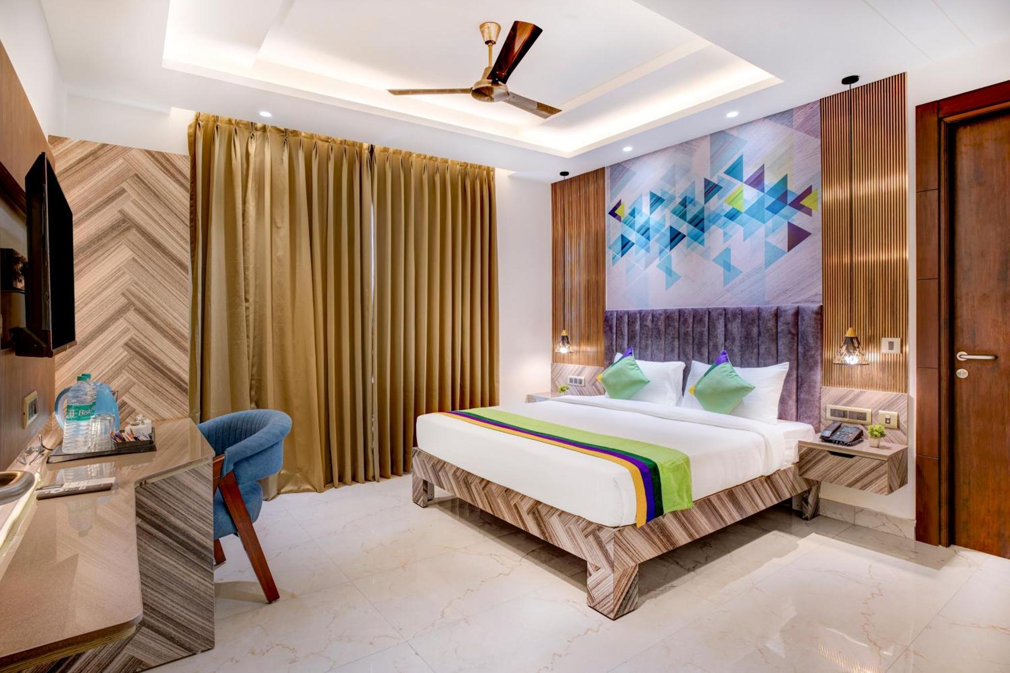 Deluxe Room City View