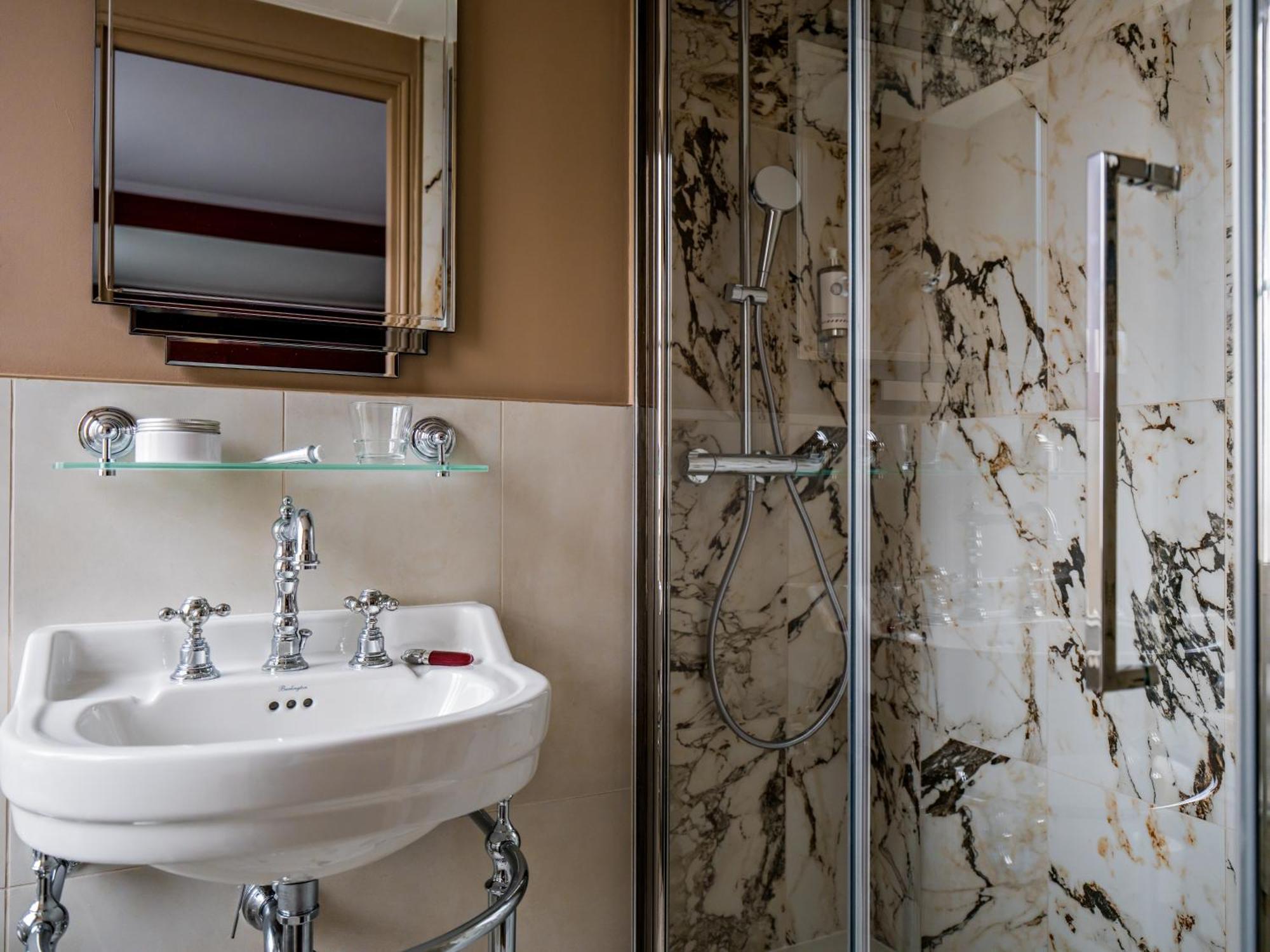 Renovated -  Superior Triple Room,1656169971:JPEG