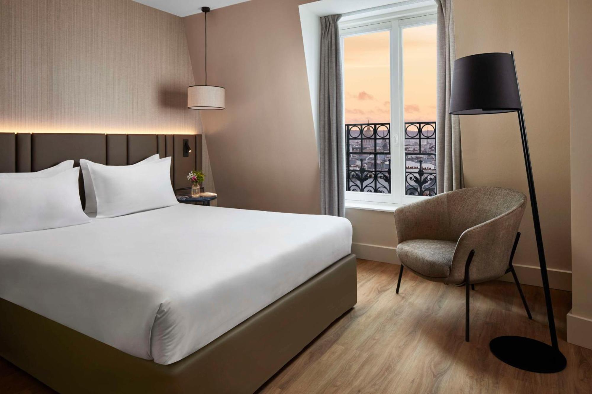 Standard Room with View,1729982100:JPEG