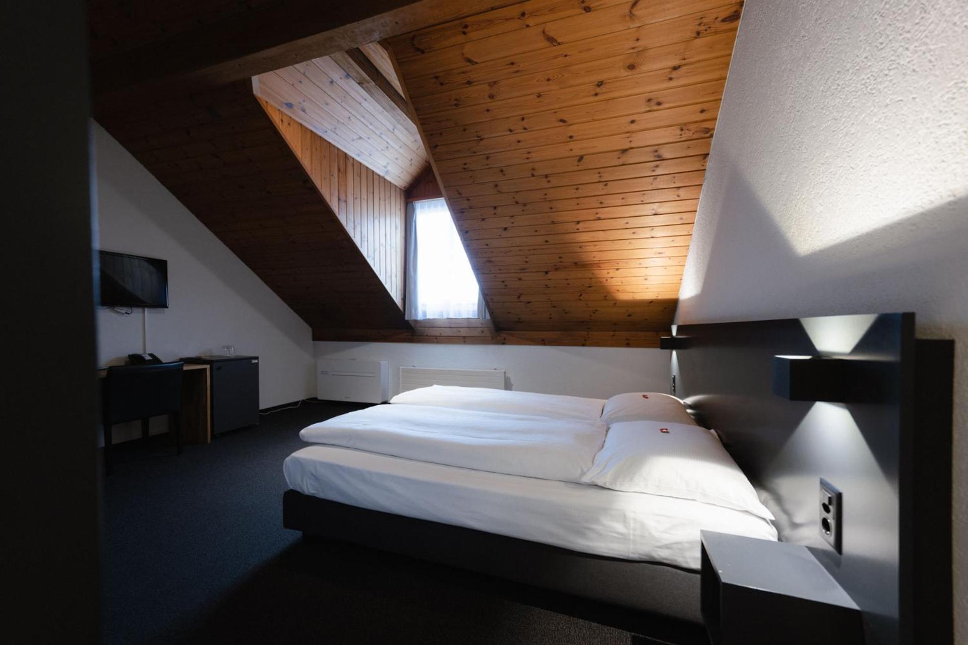 Classic Double Room