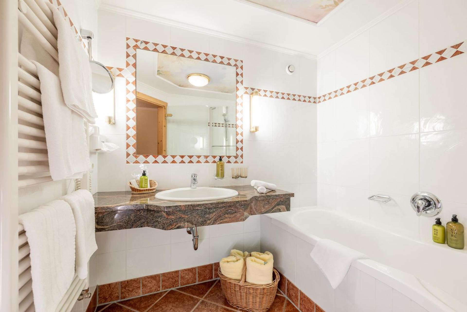 Junior Suite with Garden View