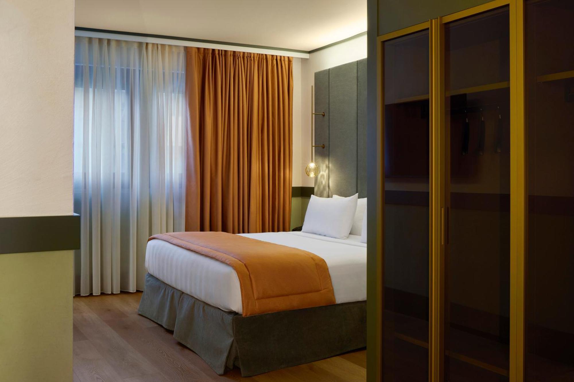 Junior Suite,1641321566:JPEG