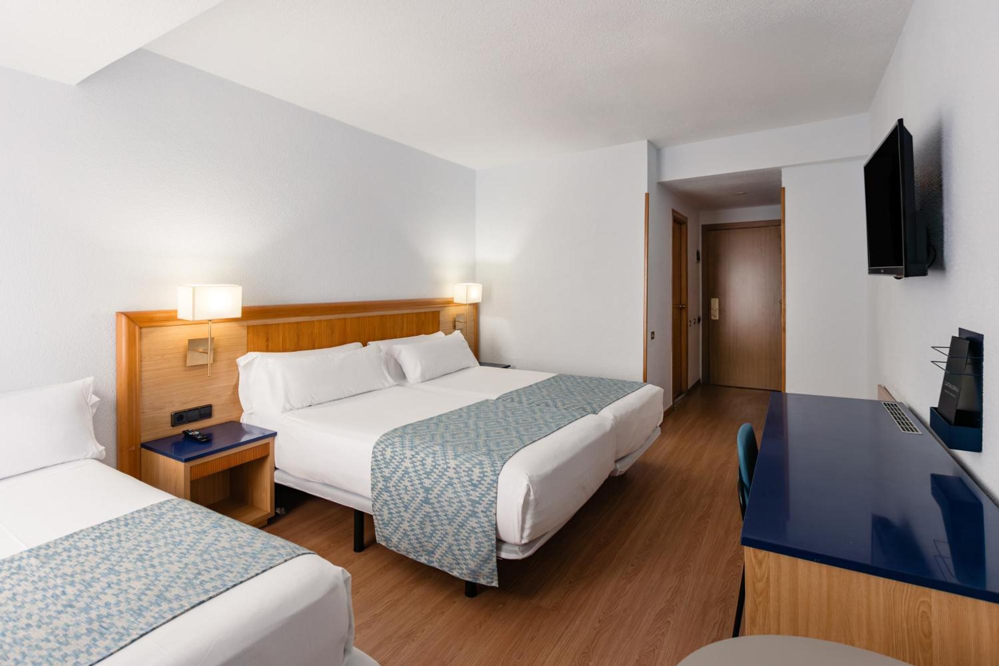 Triple Room (3 Adults)