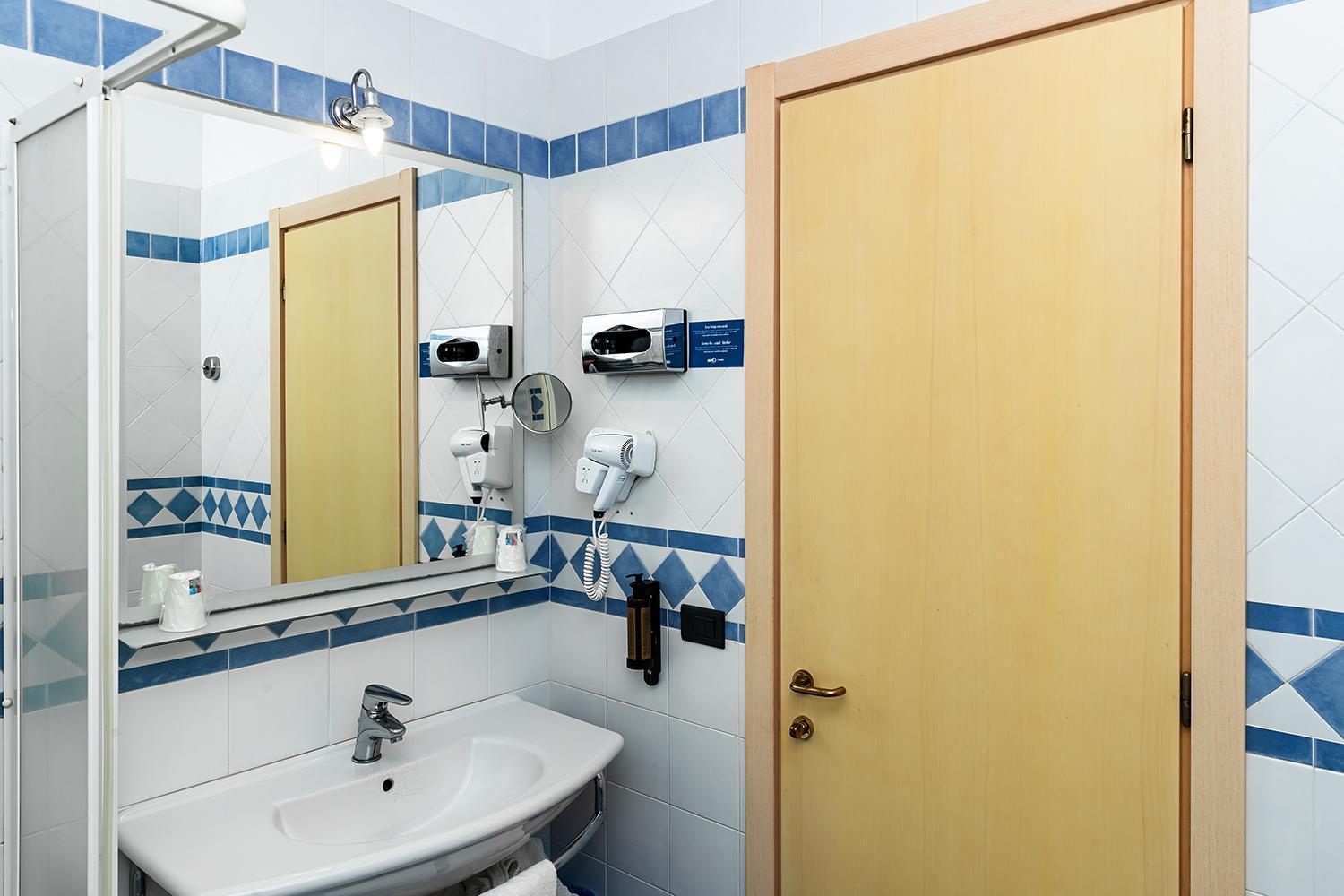 Chambre Double ou Lits Jumeaux