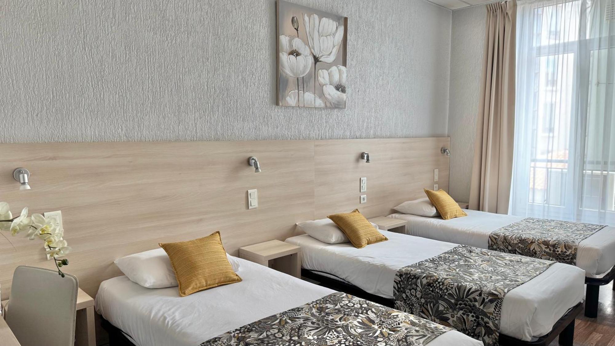 Triple Room 3 Beds