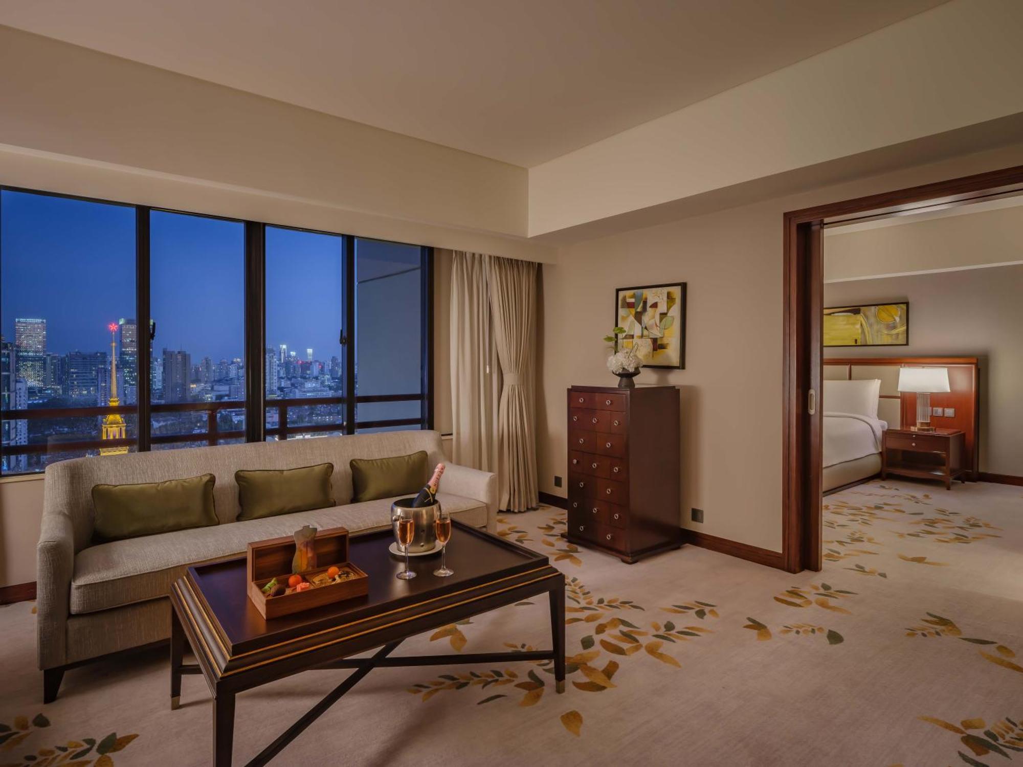 Premier Twin Suite