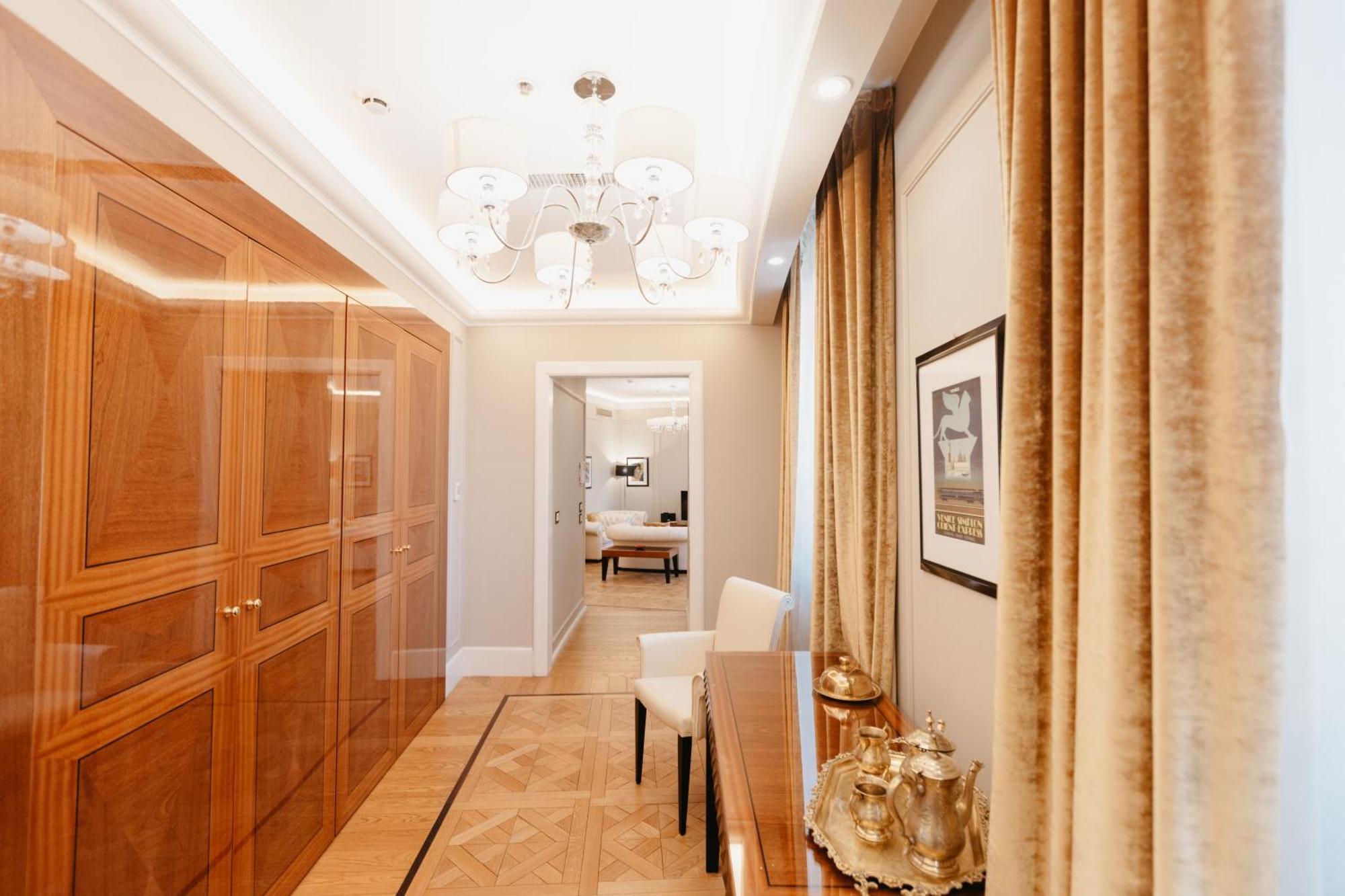 Presidential Suite