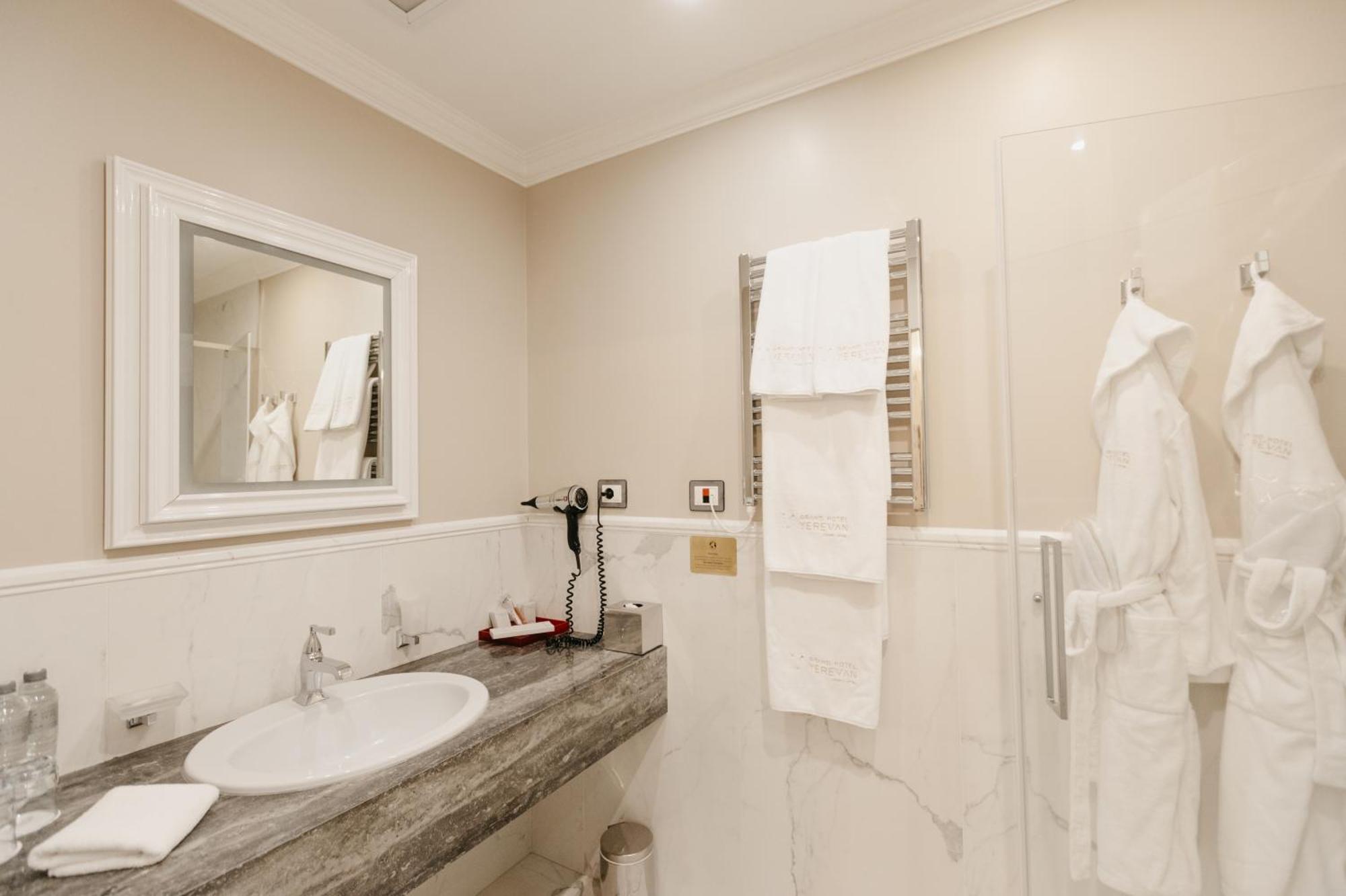 Yerevan Grand Suite
