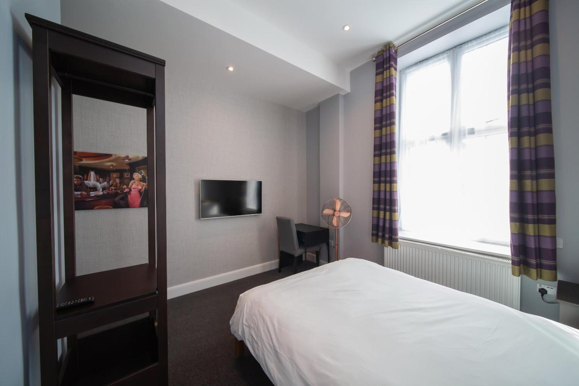 Standard Double Room,1657874498:JPEG