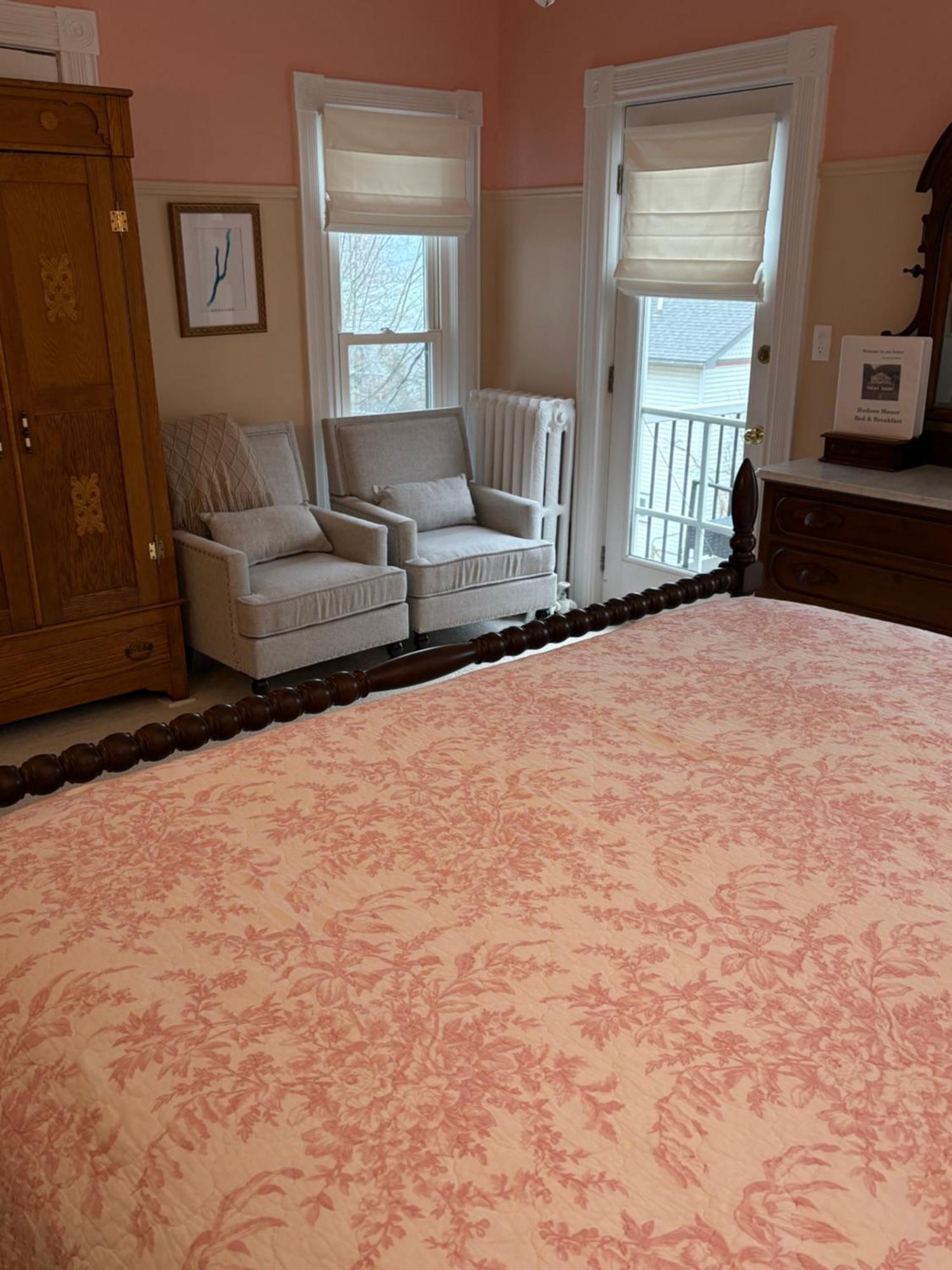 King Room with Balcony