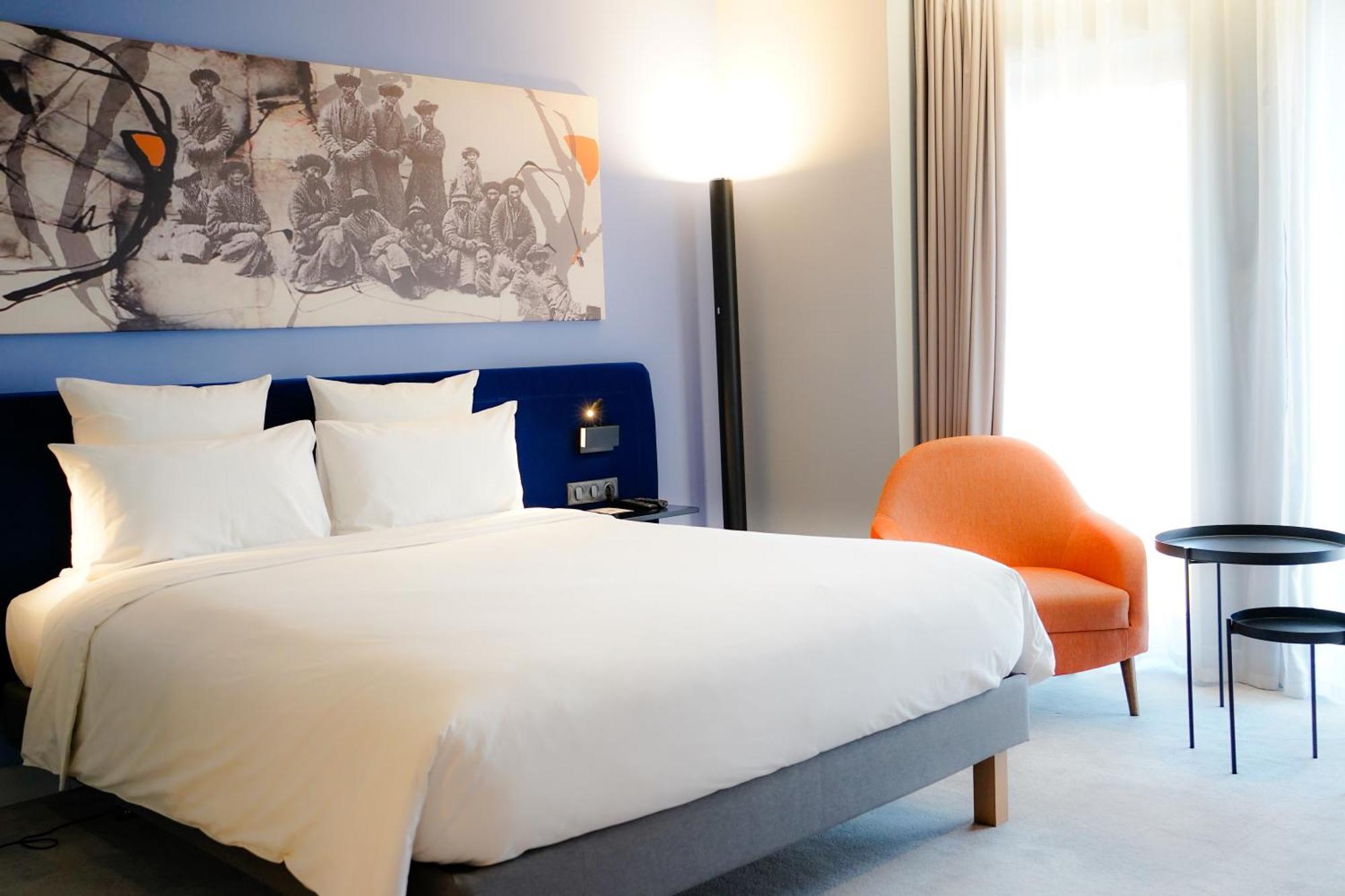 Executive Queen Suite