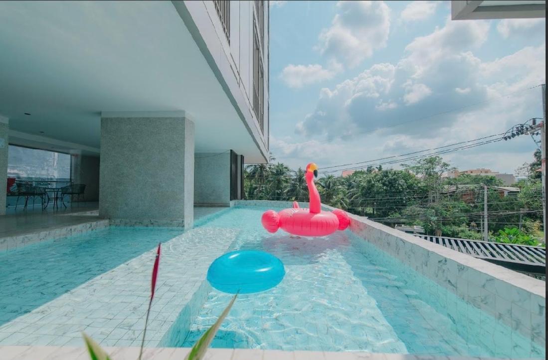 King Room with Pool View