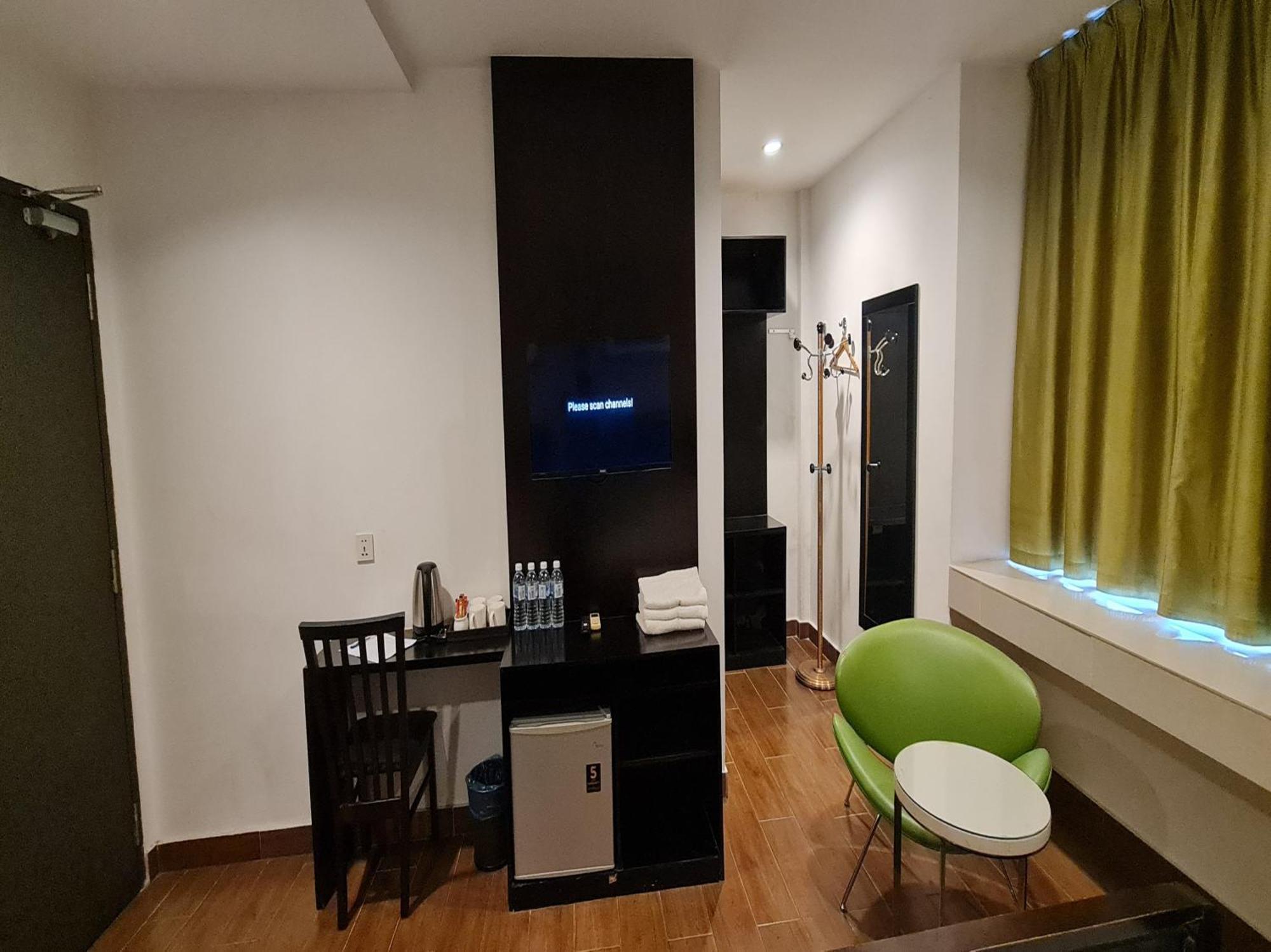 Family Suite,1658082926:JPEG