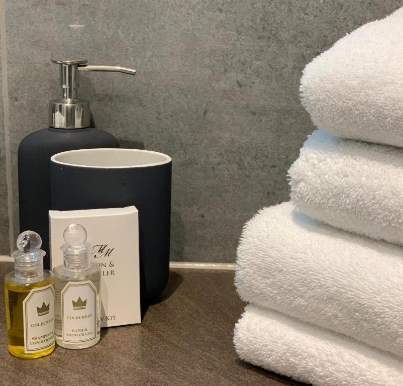 Standard Single Room,1658121153:JPEG