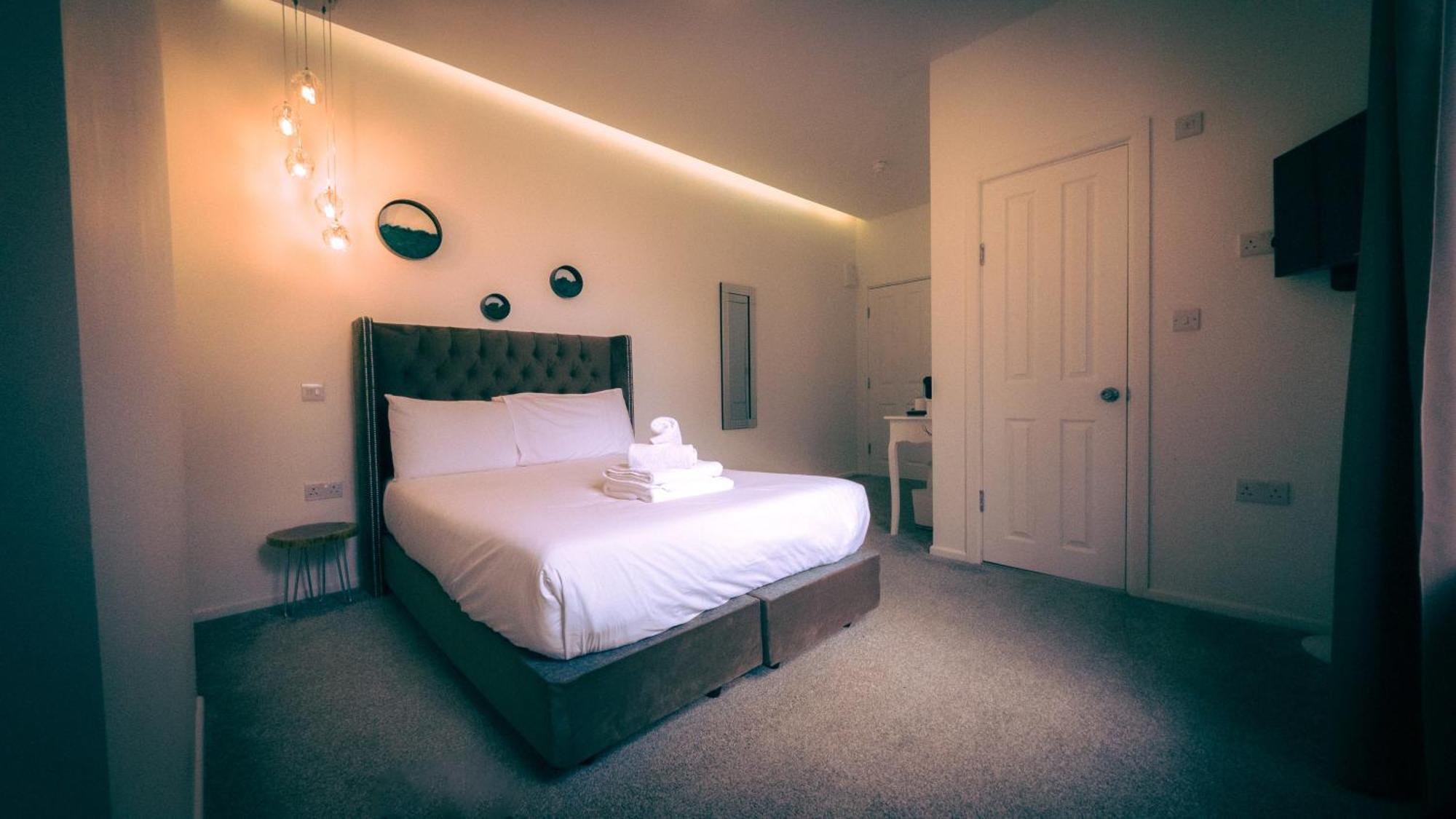 Deluxe Double with Terrace Garden View