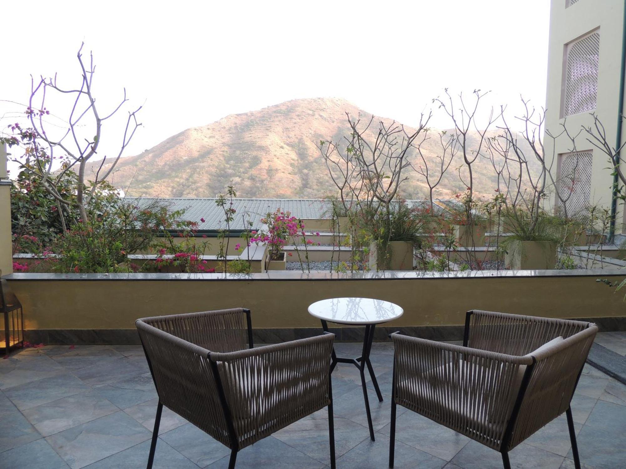 Deluxe Room with Terrace | 15% Off Spa + Happy Hours 1+1 | Early Check-in/Late Check-out (Subject to Availability)