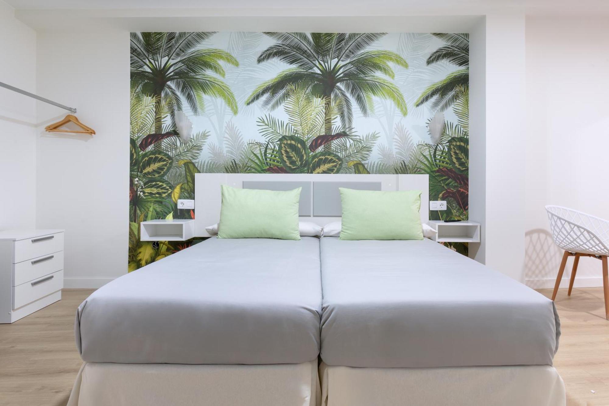 Double Room,1658280431:JPEG
