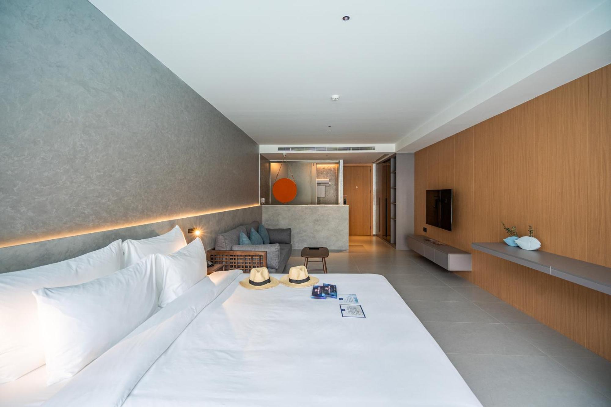 Chambre Double ou Lits Jumeaux Deluxe - Vue sur Piscine