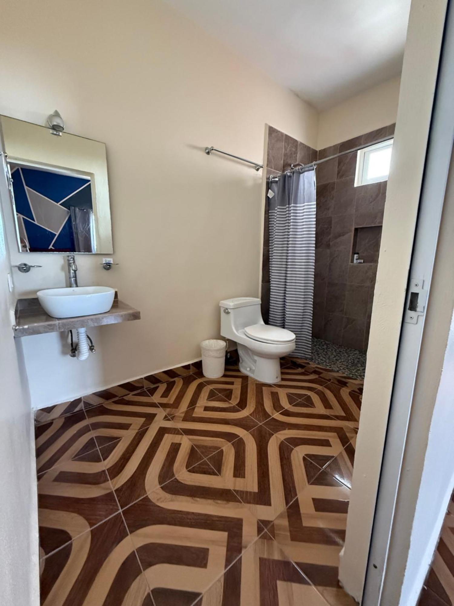 Family Room Private Bathroom