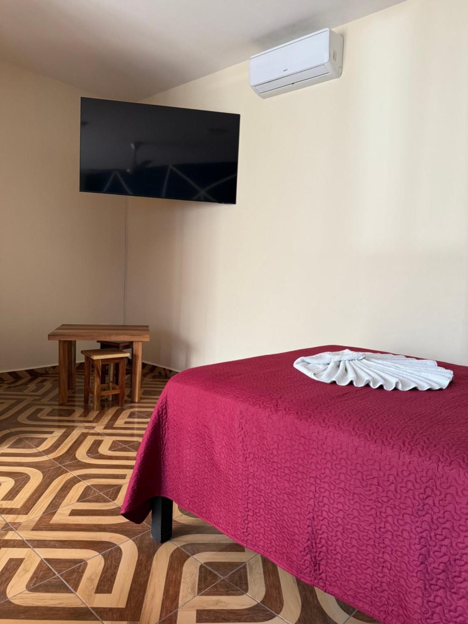 Twin Room Private Bathroom