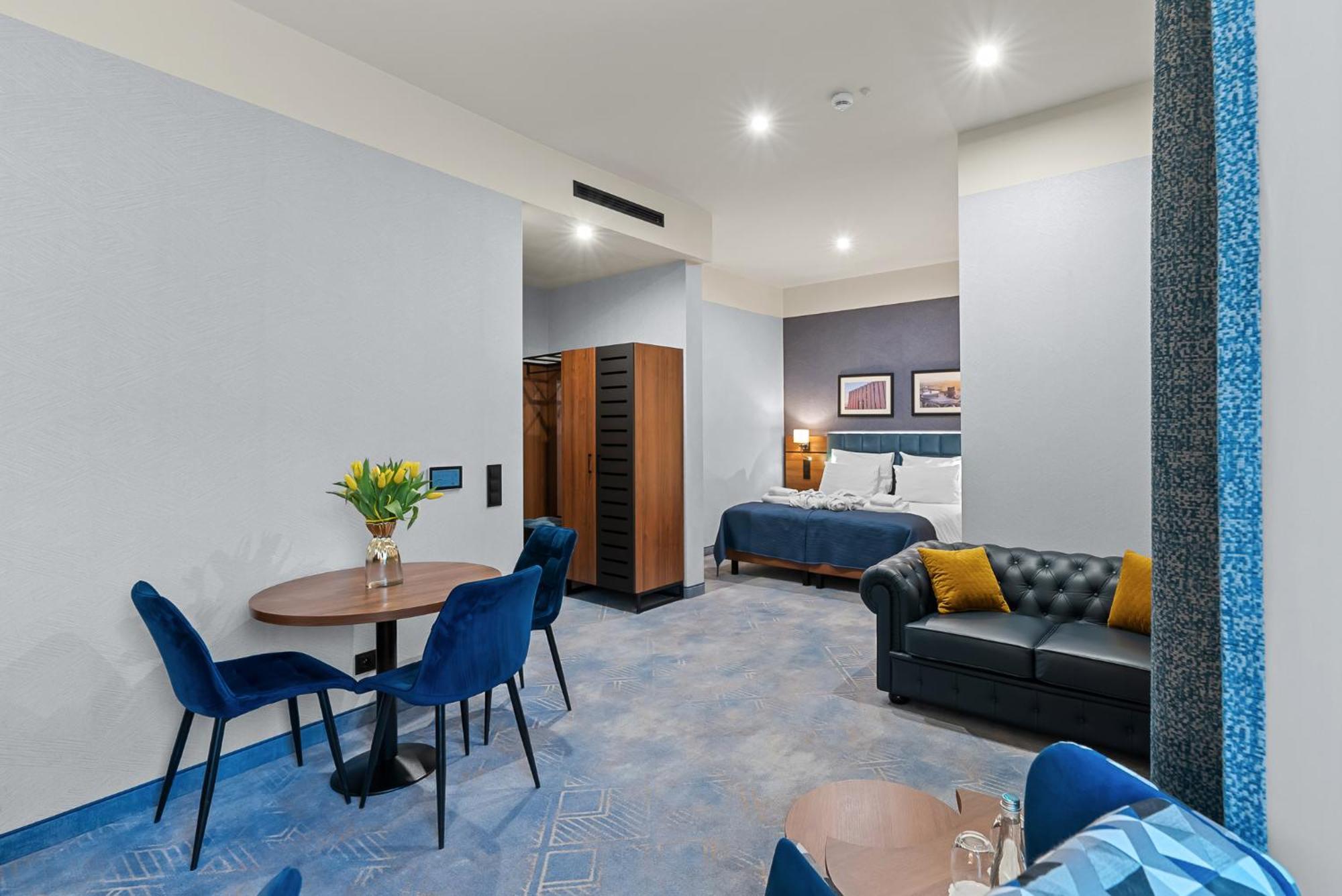 Deluxe Double or Twin Room