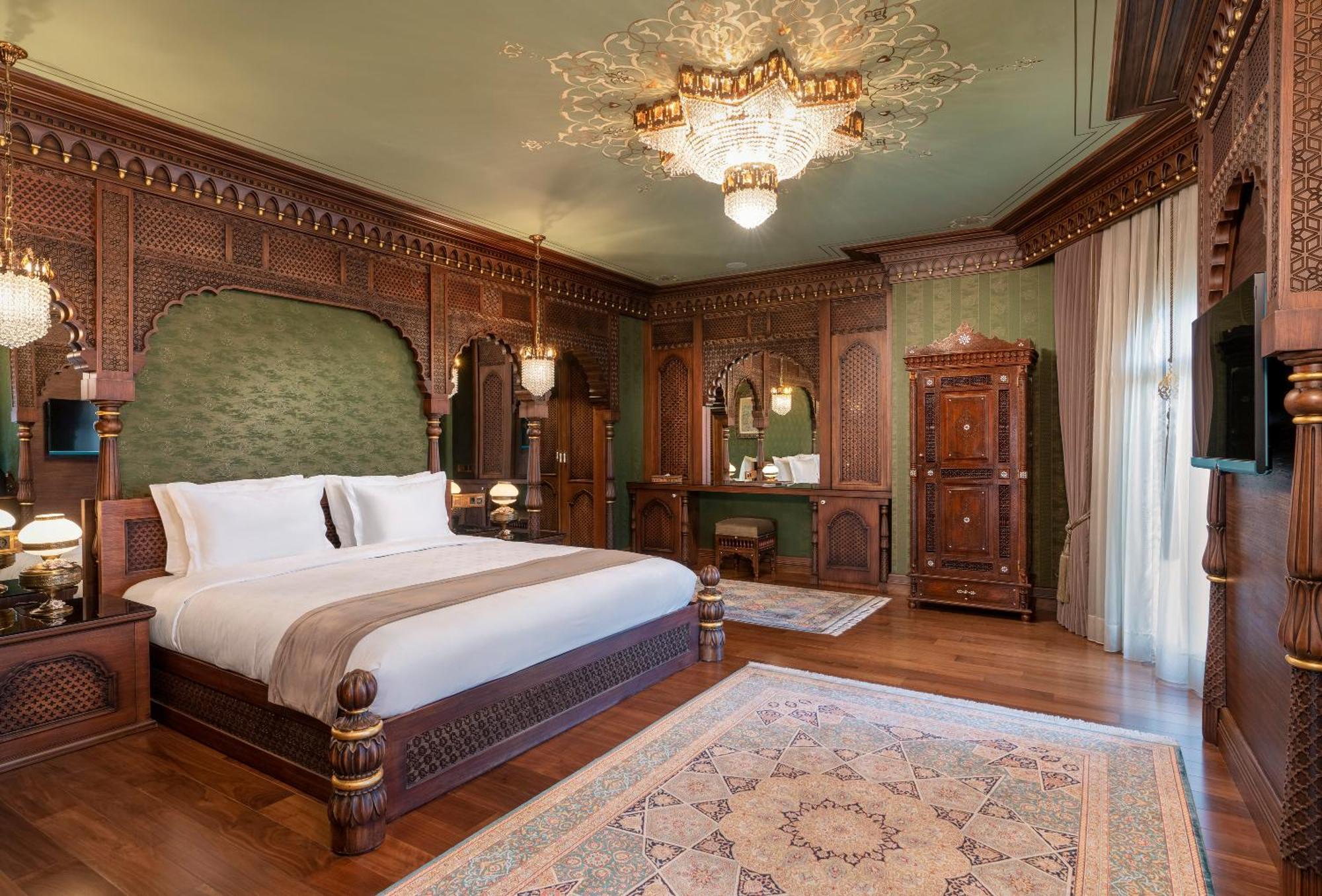 Sultan Suite