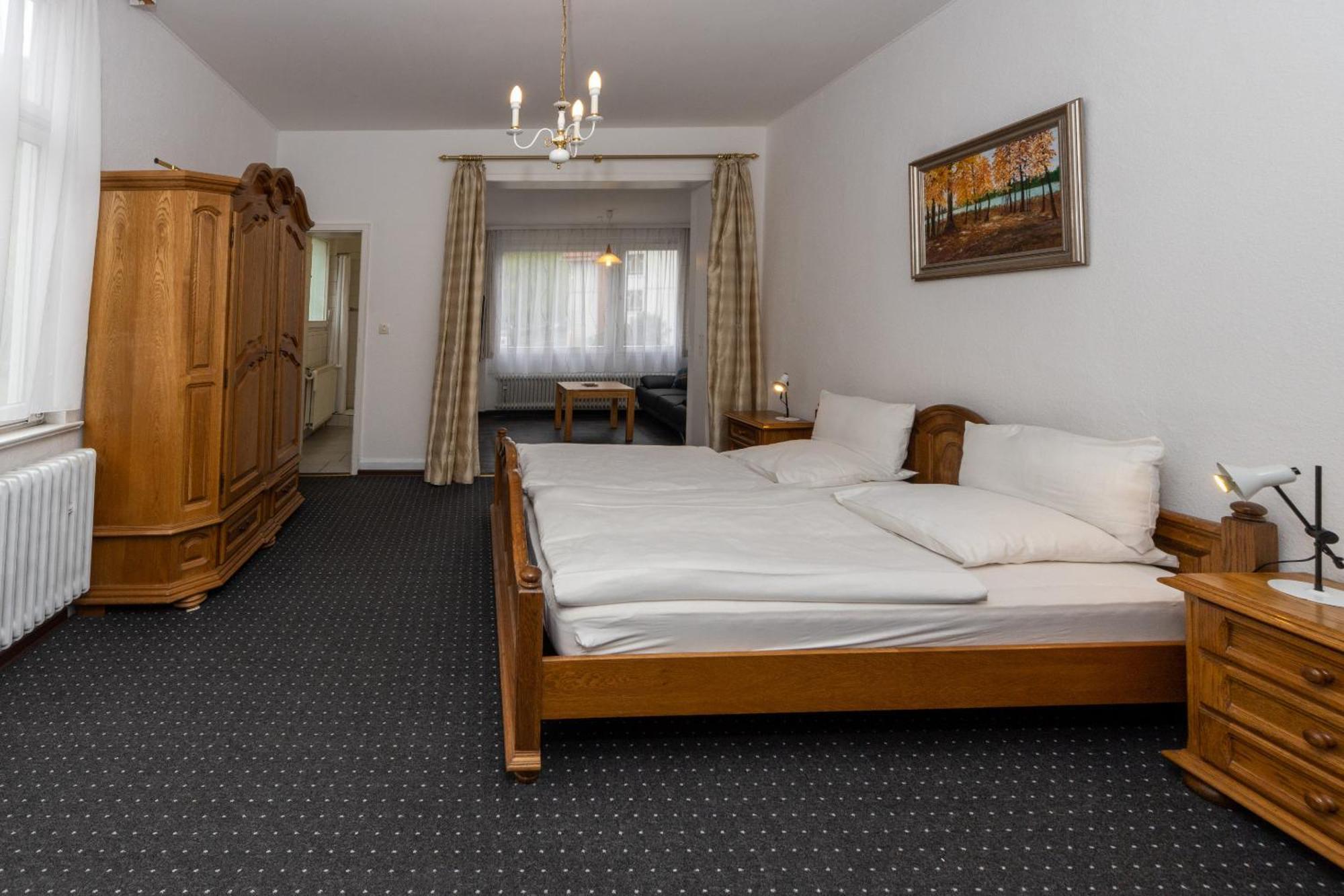 Großes Doppelzimmer