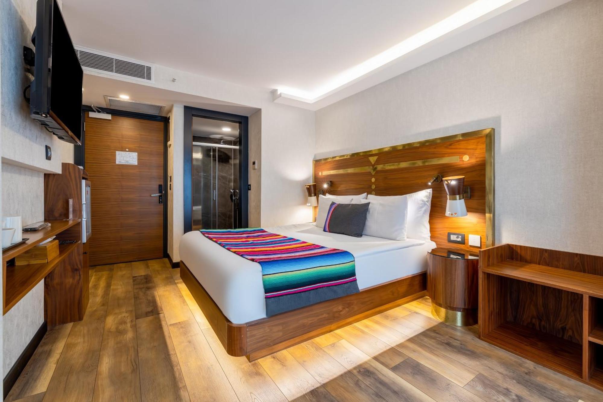 Standart Çift Kişilik Oda