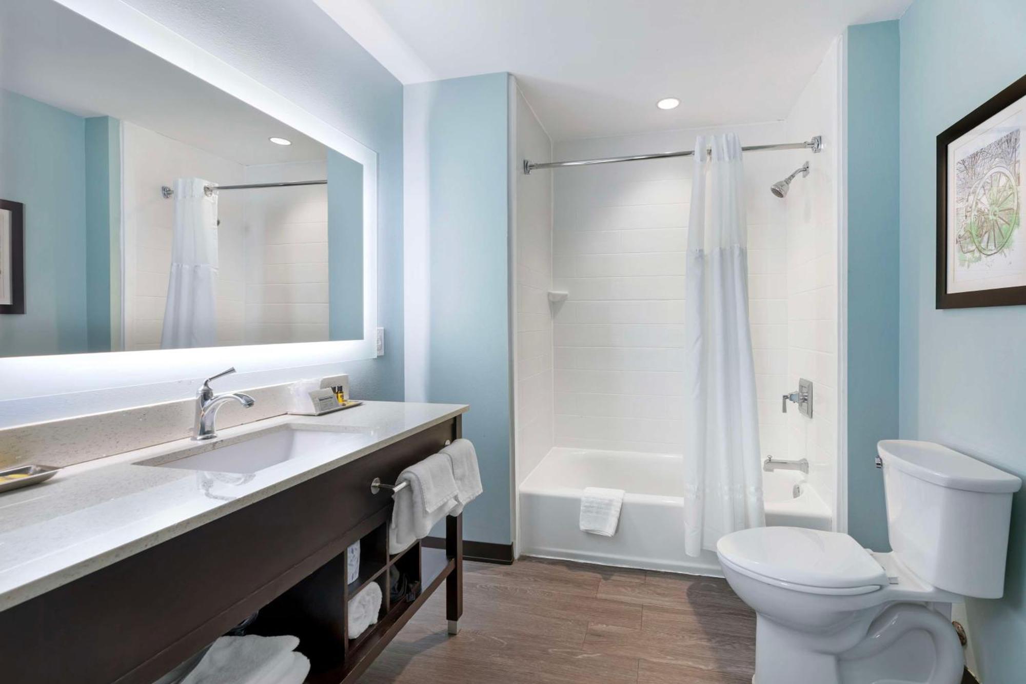 Queen Suite with Two Queen Beds with Sofa Bed