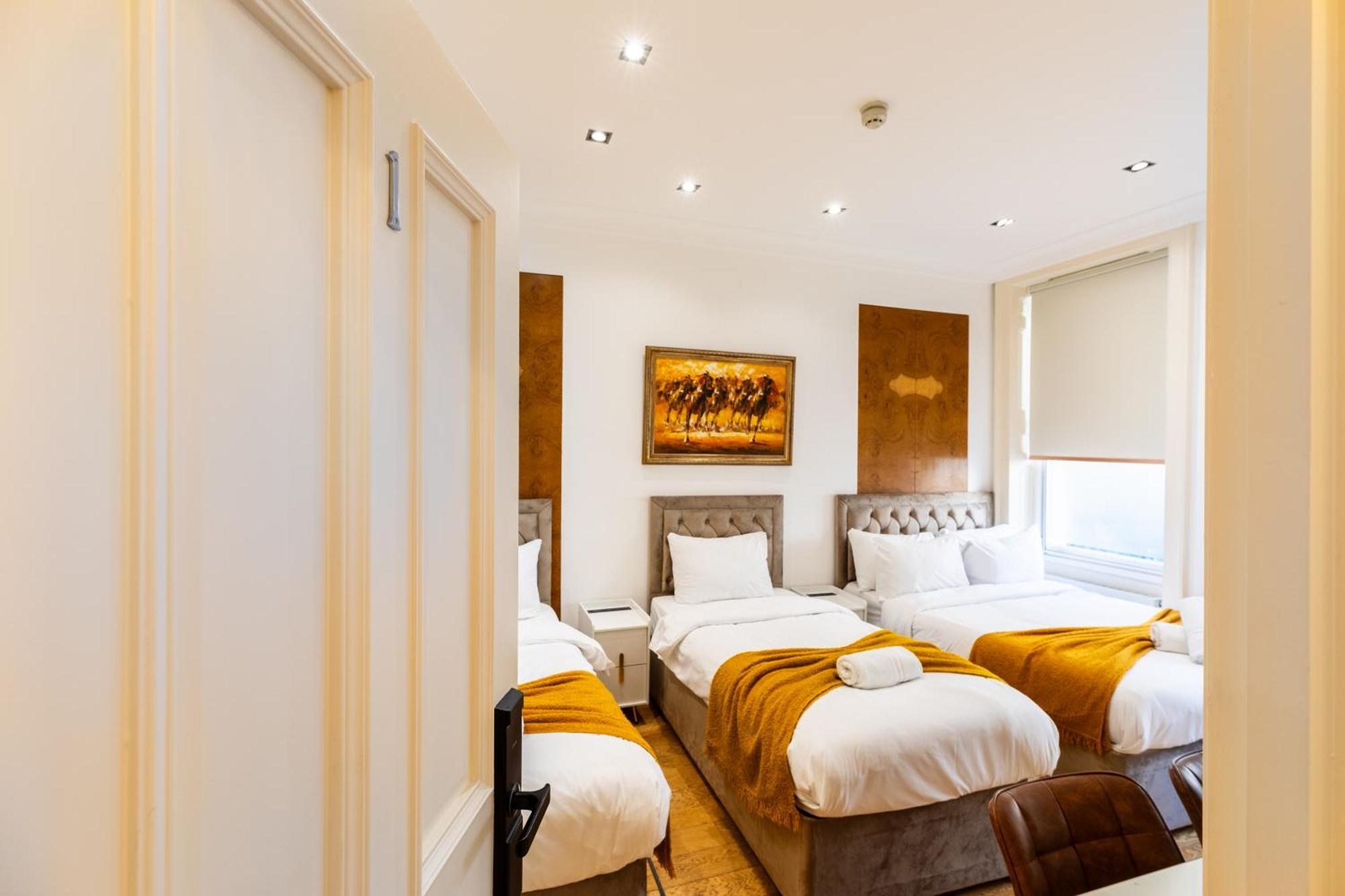 Premium Quadruple Room