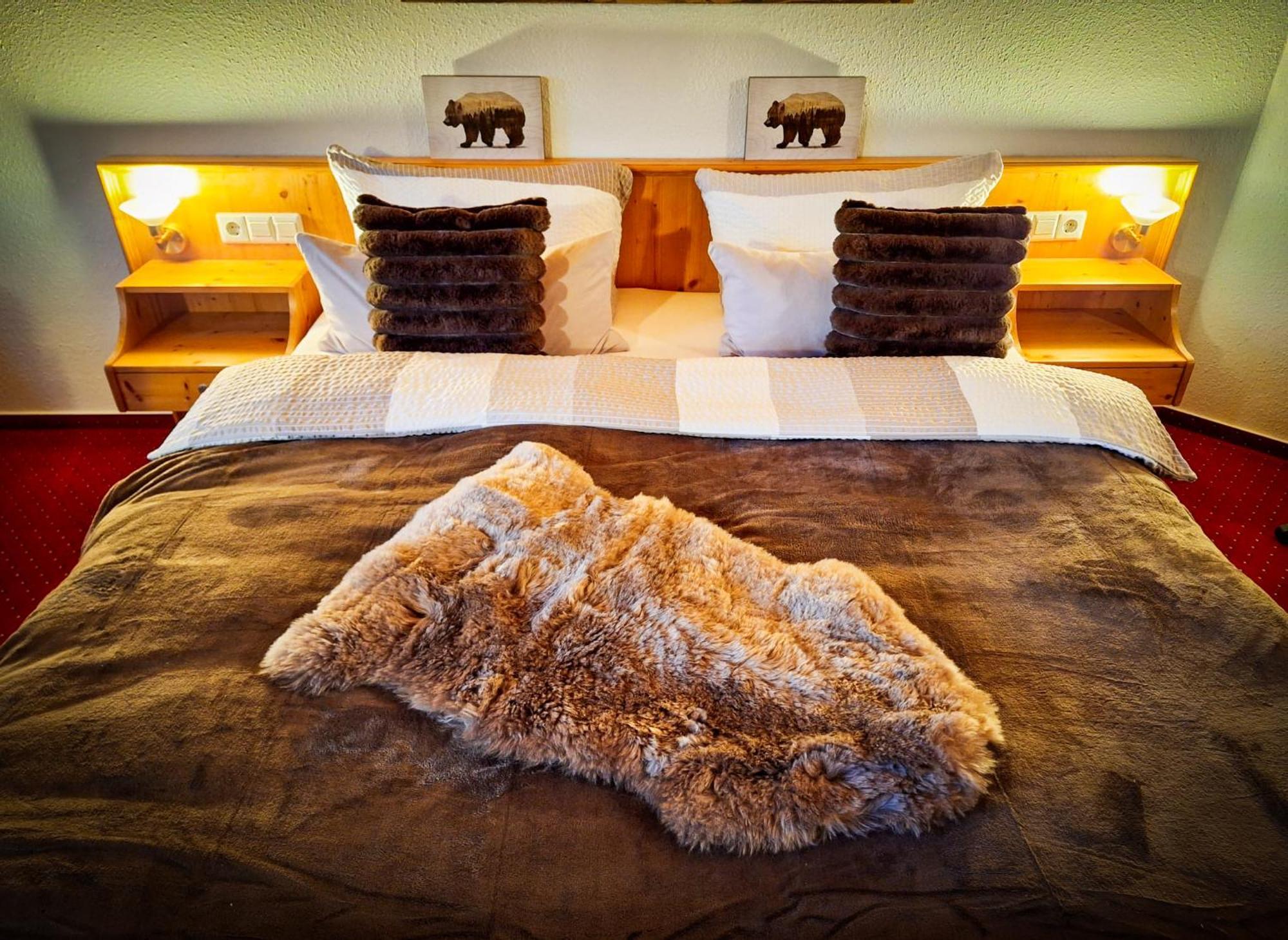 Dreibettzimmer mit eigenem Bad