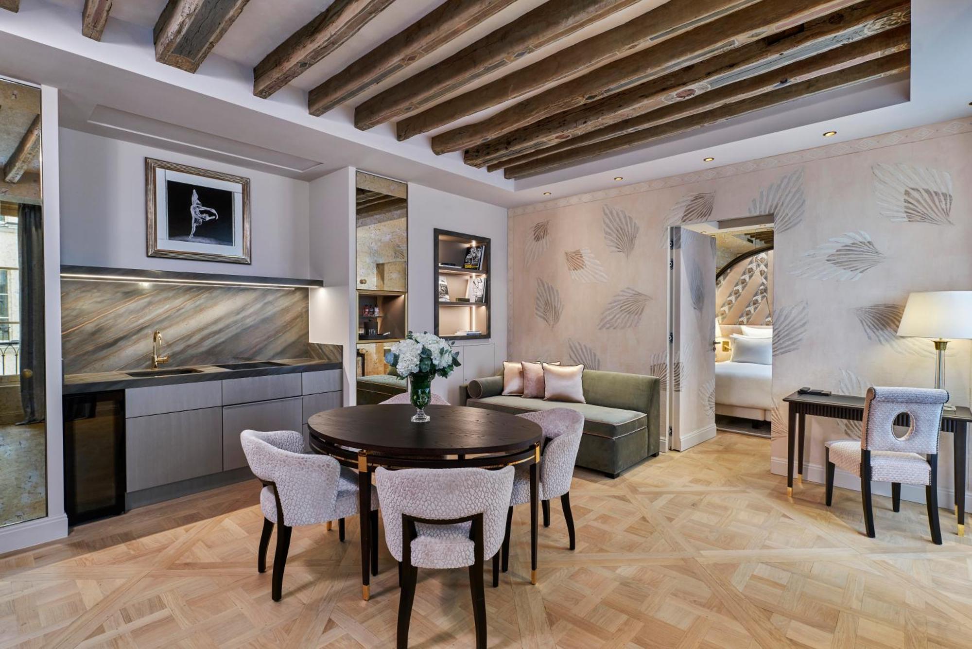 Grande Apartment
