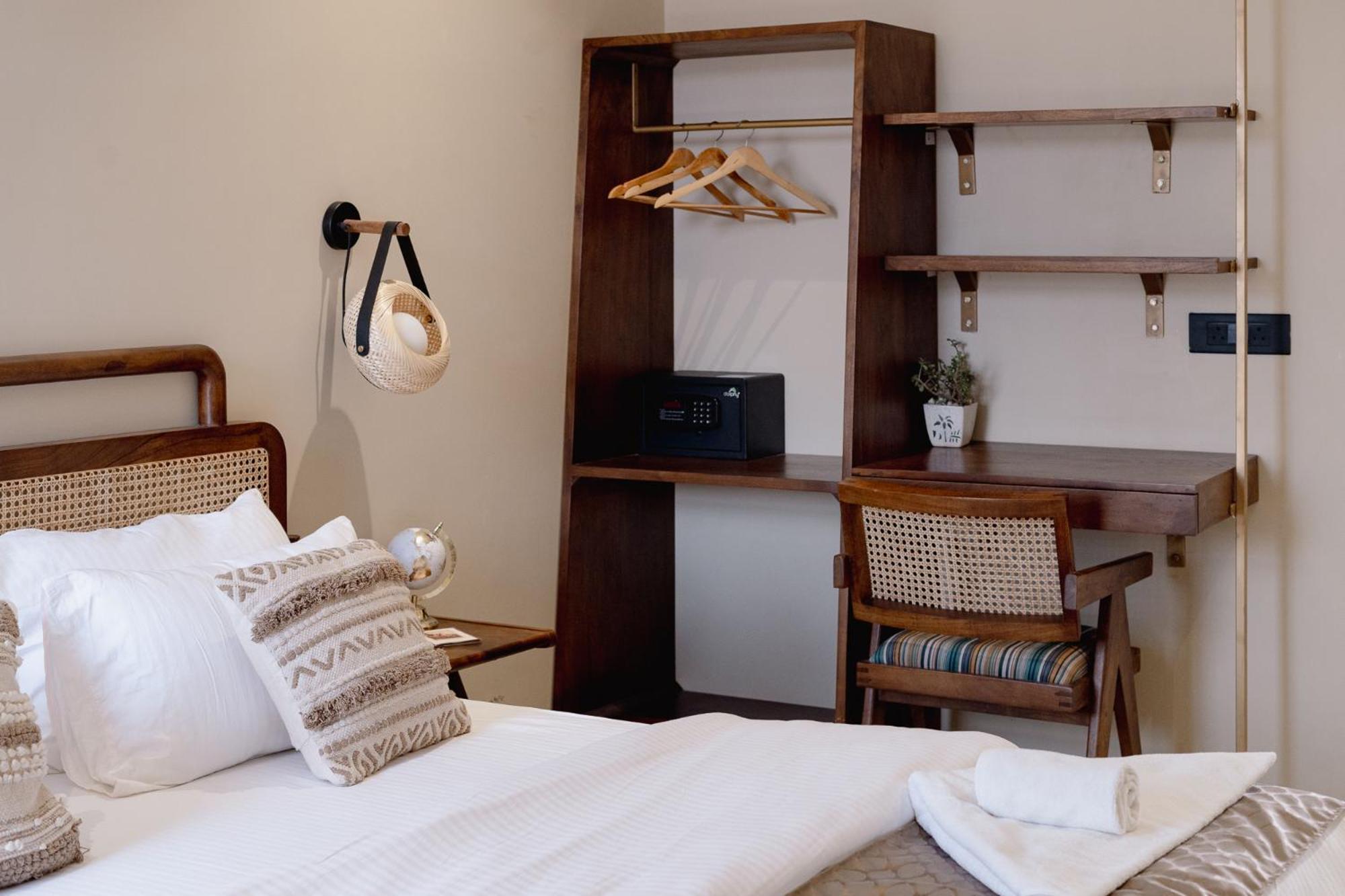 Deluxe Double Room with Balcony