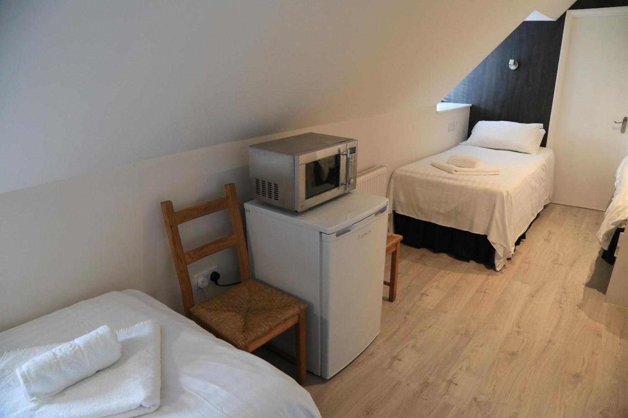 Standard Triple Room,1660283154:JPEG