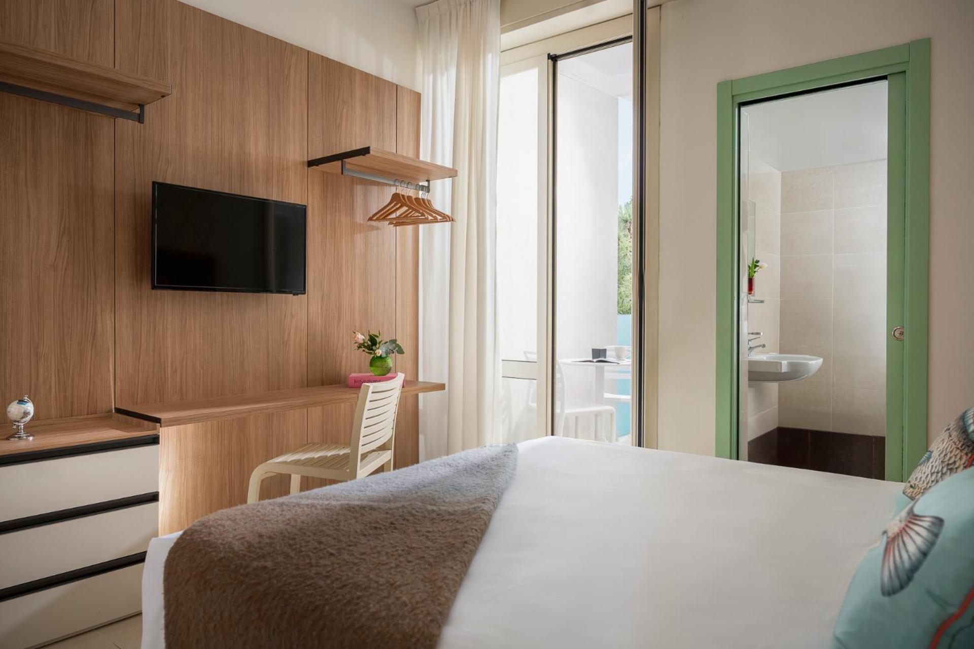Double or Twin Room,1660286991:JPEG