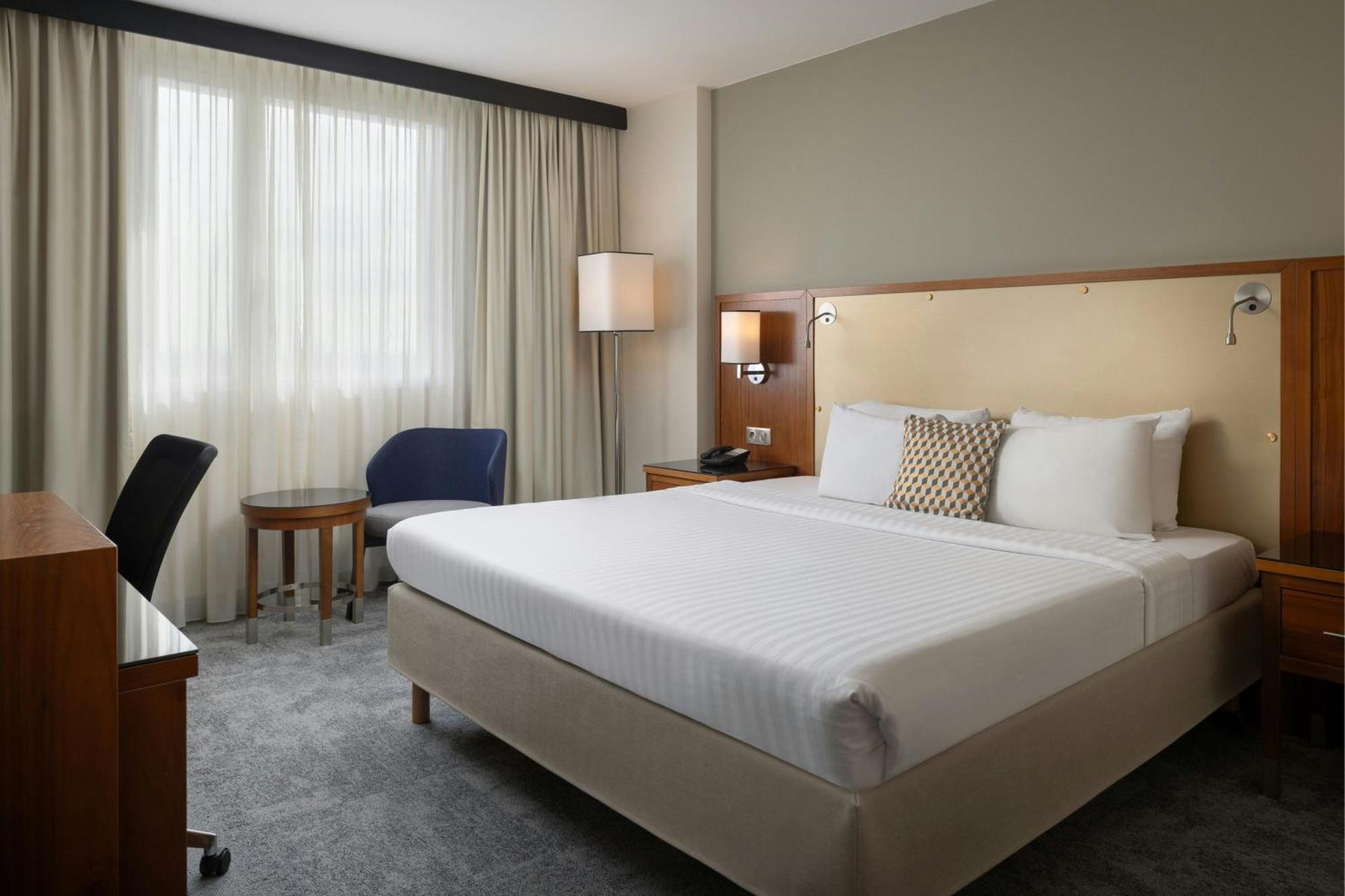 Business King Room - Top Floor